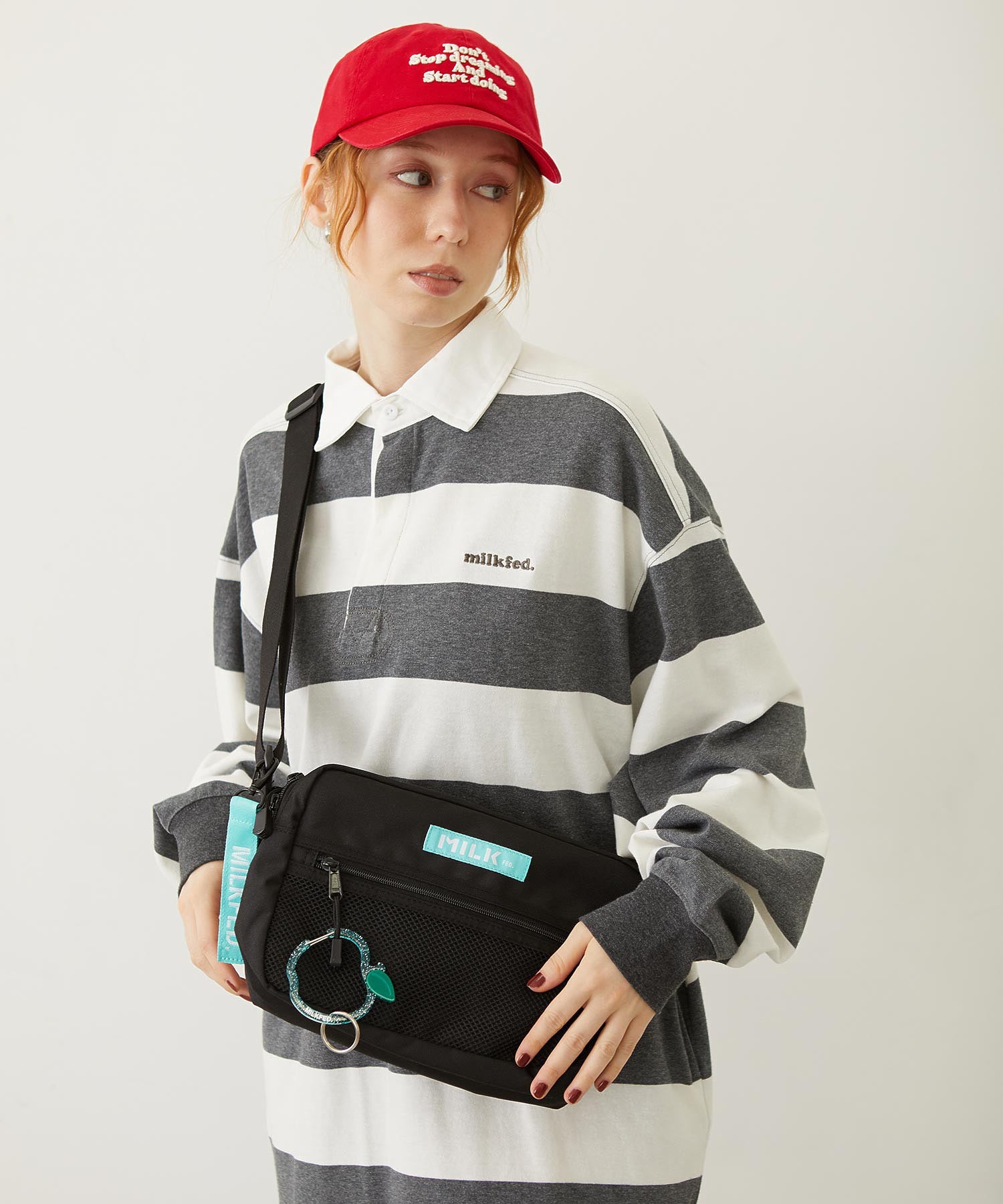 SHOULDER WIDE BAG MESH POCKET LtGREEN