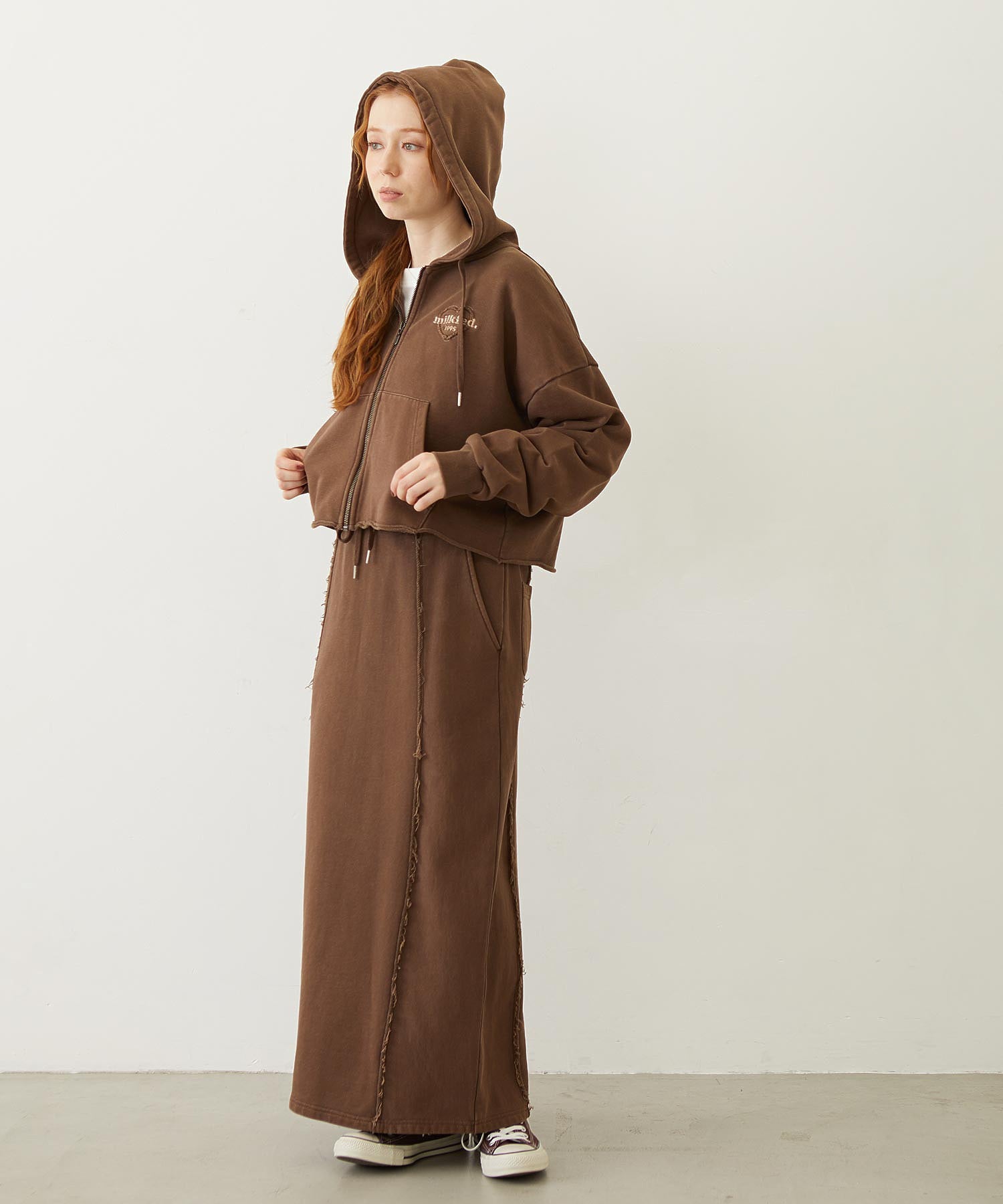 HEART MOTIF FADED CROPPED ZIP UP HOODIE