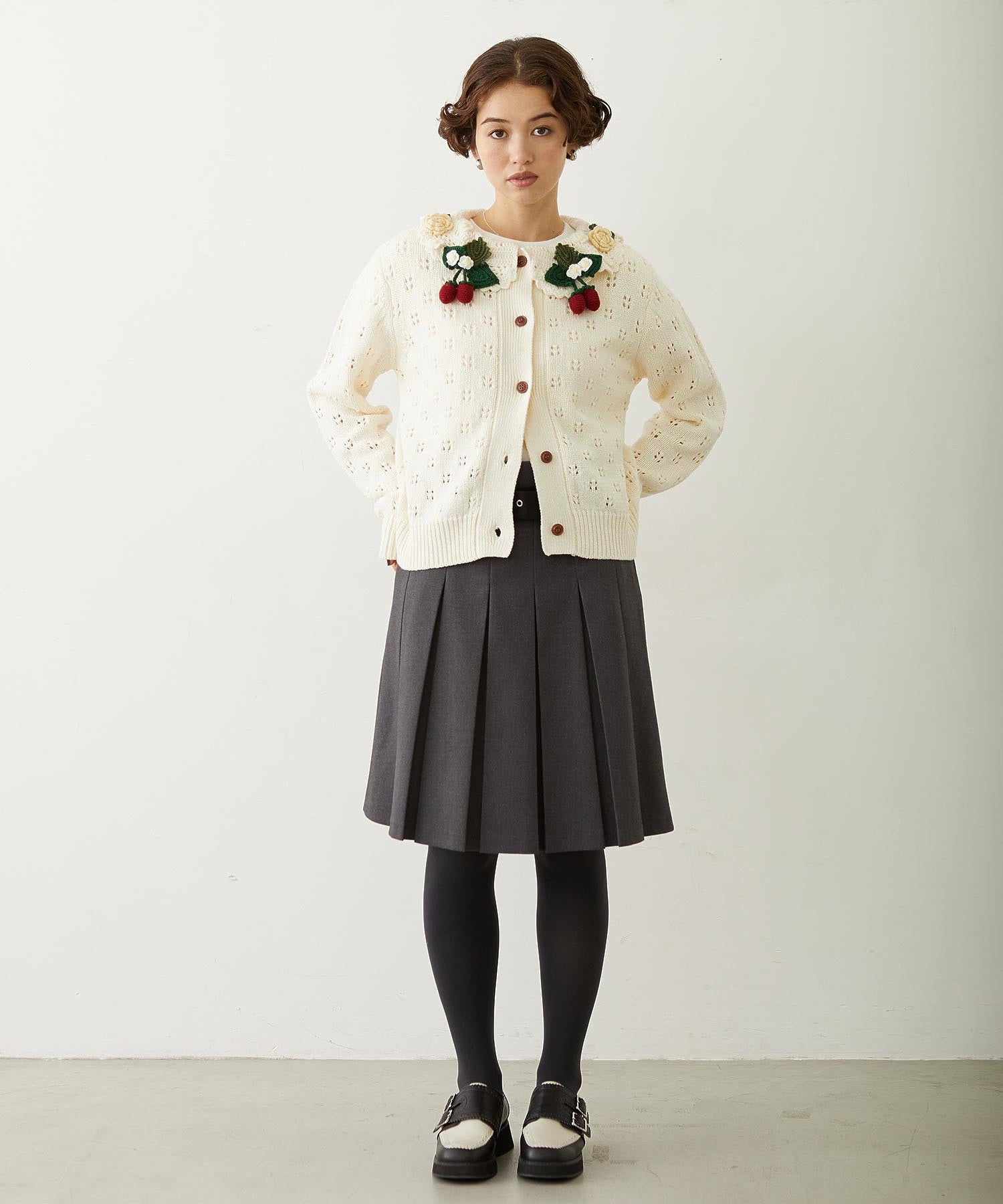 BELTED PLEATED SKIRT