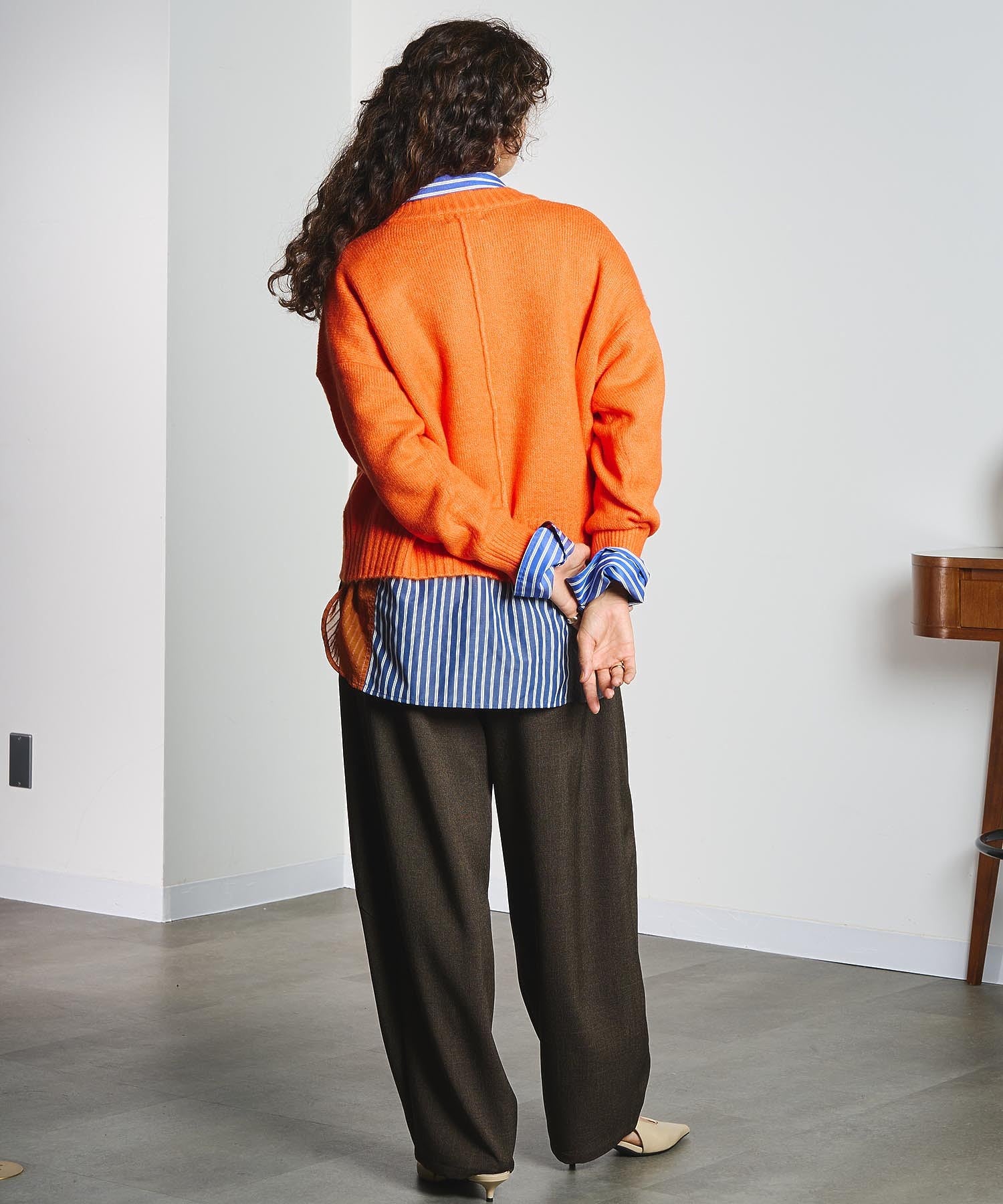 BASIC CREW NECK KNIT