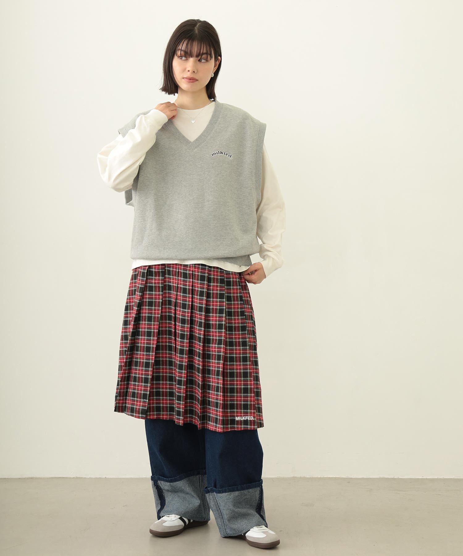 PLEATED PLAID SKIRT