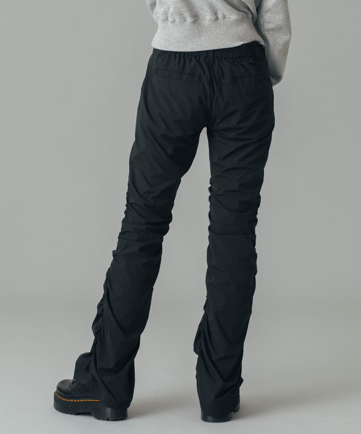 SHIRRING FLARE PANTS