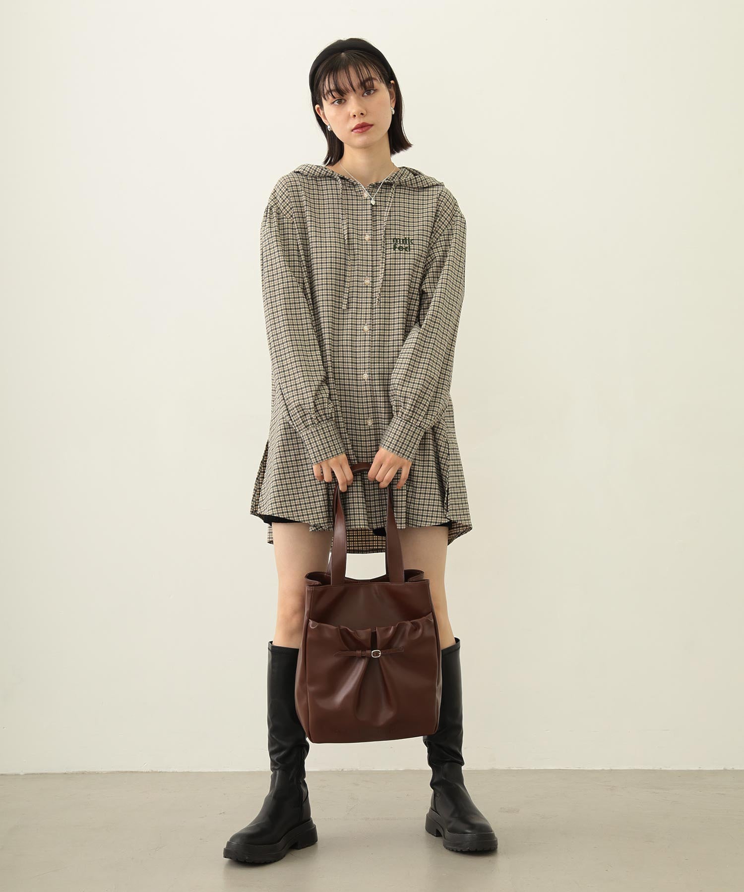 LOGO EMBOSS TOTO BAG