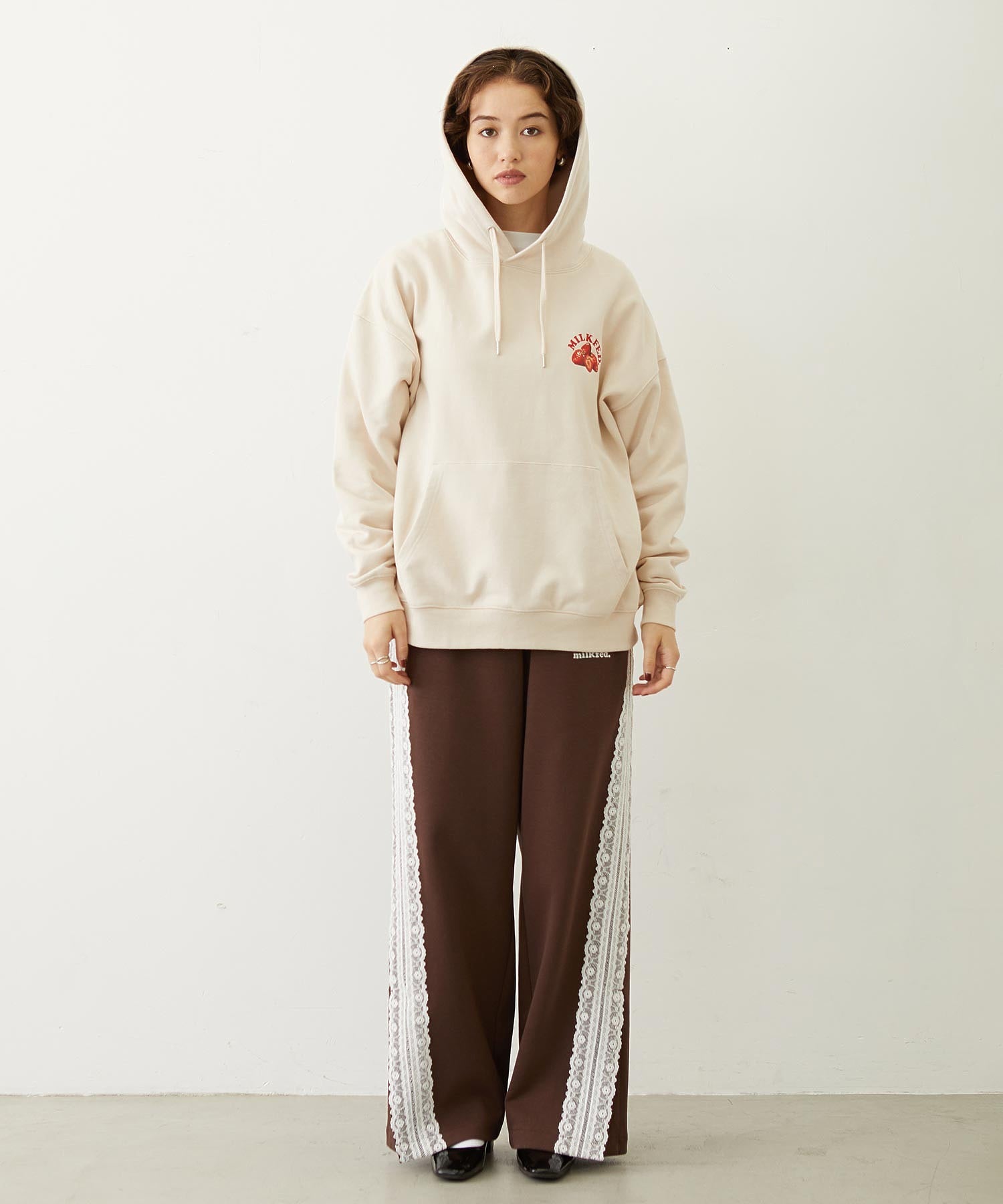 LACE LINE PANTS