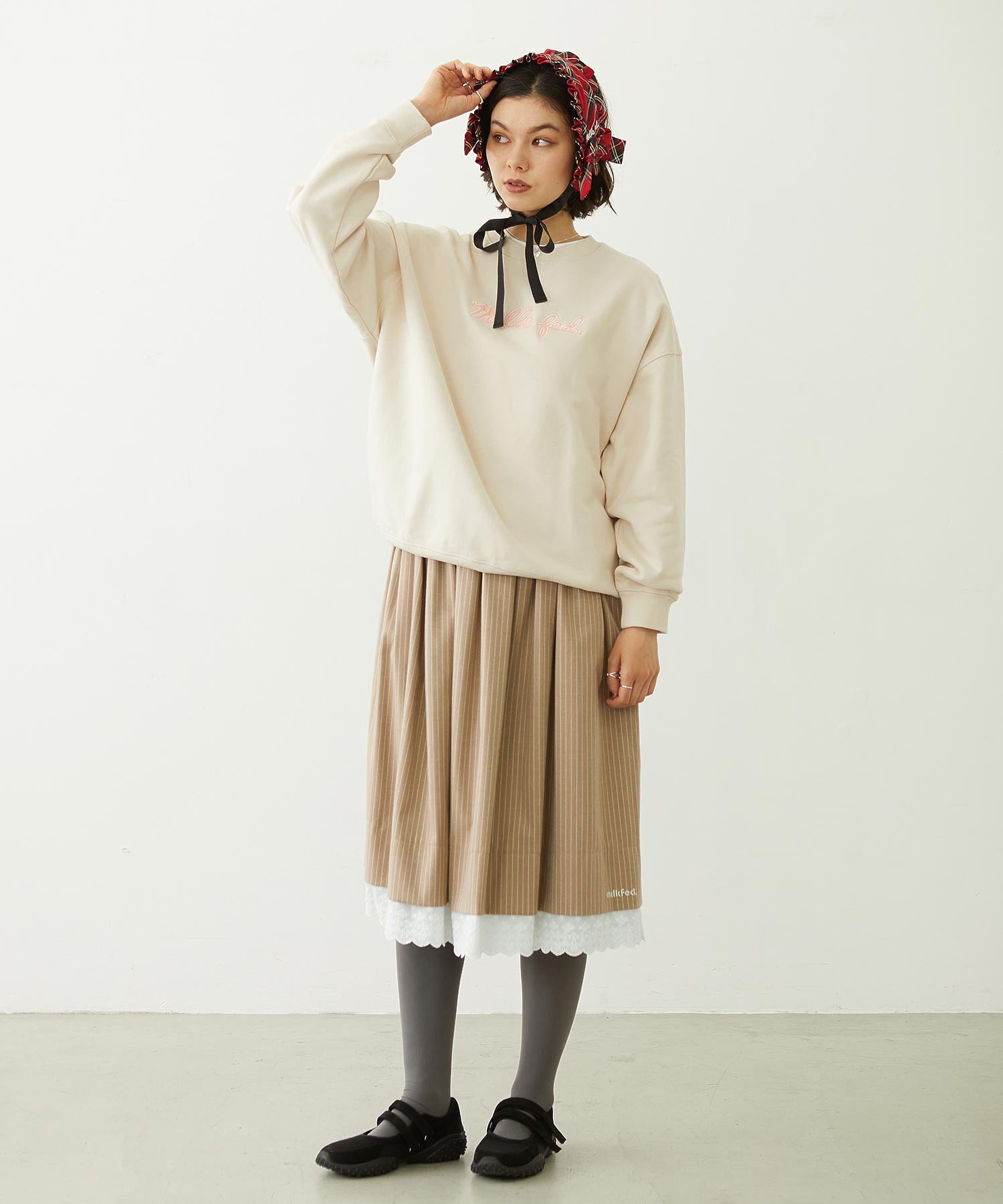 FRILLED TARTAN EARMUFFS