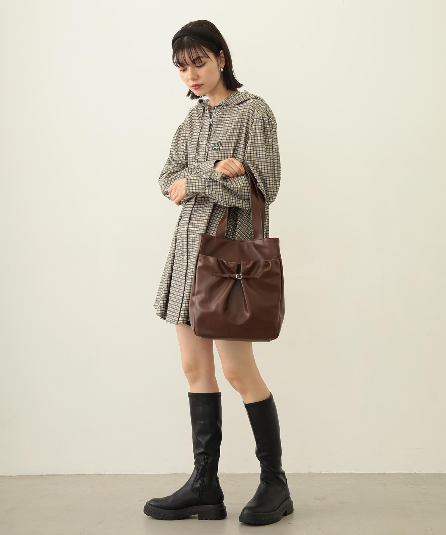 LOGO EMBOSS TOTO BAG