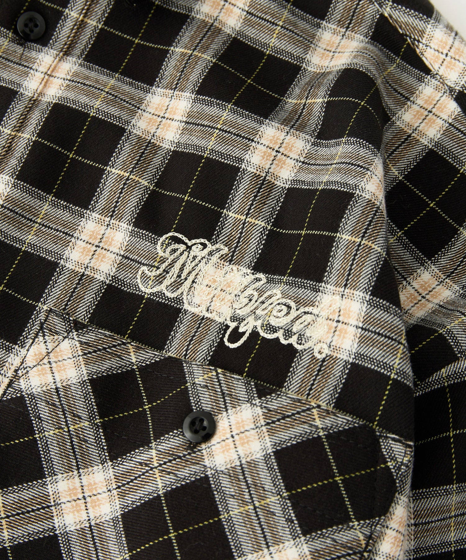 HEART ELBOW PATCH PLAID SHIRT