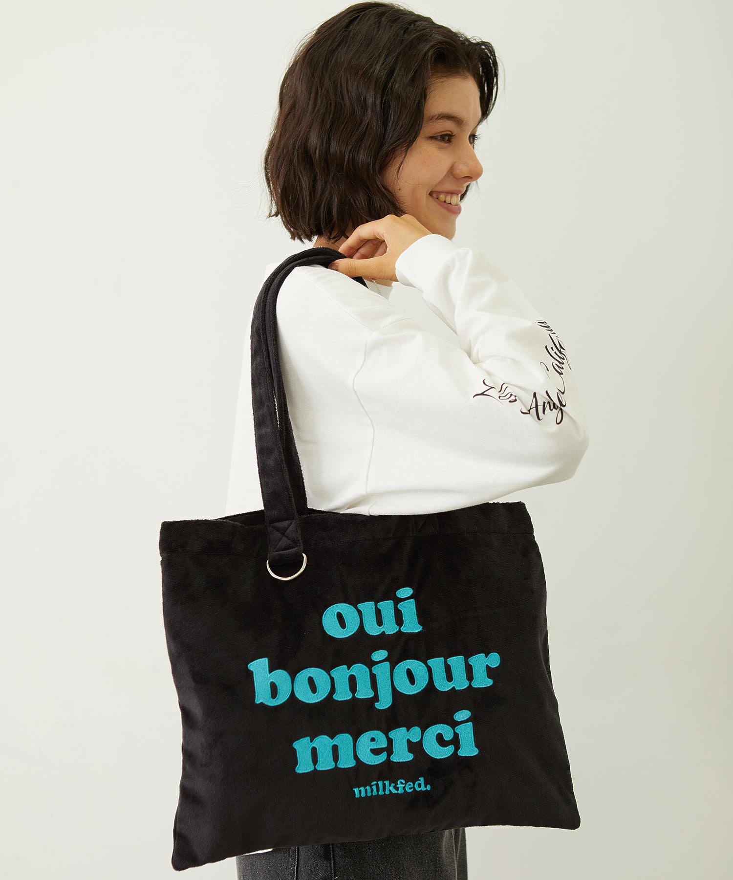 LOGO FLUFFY BAG
