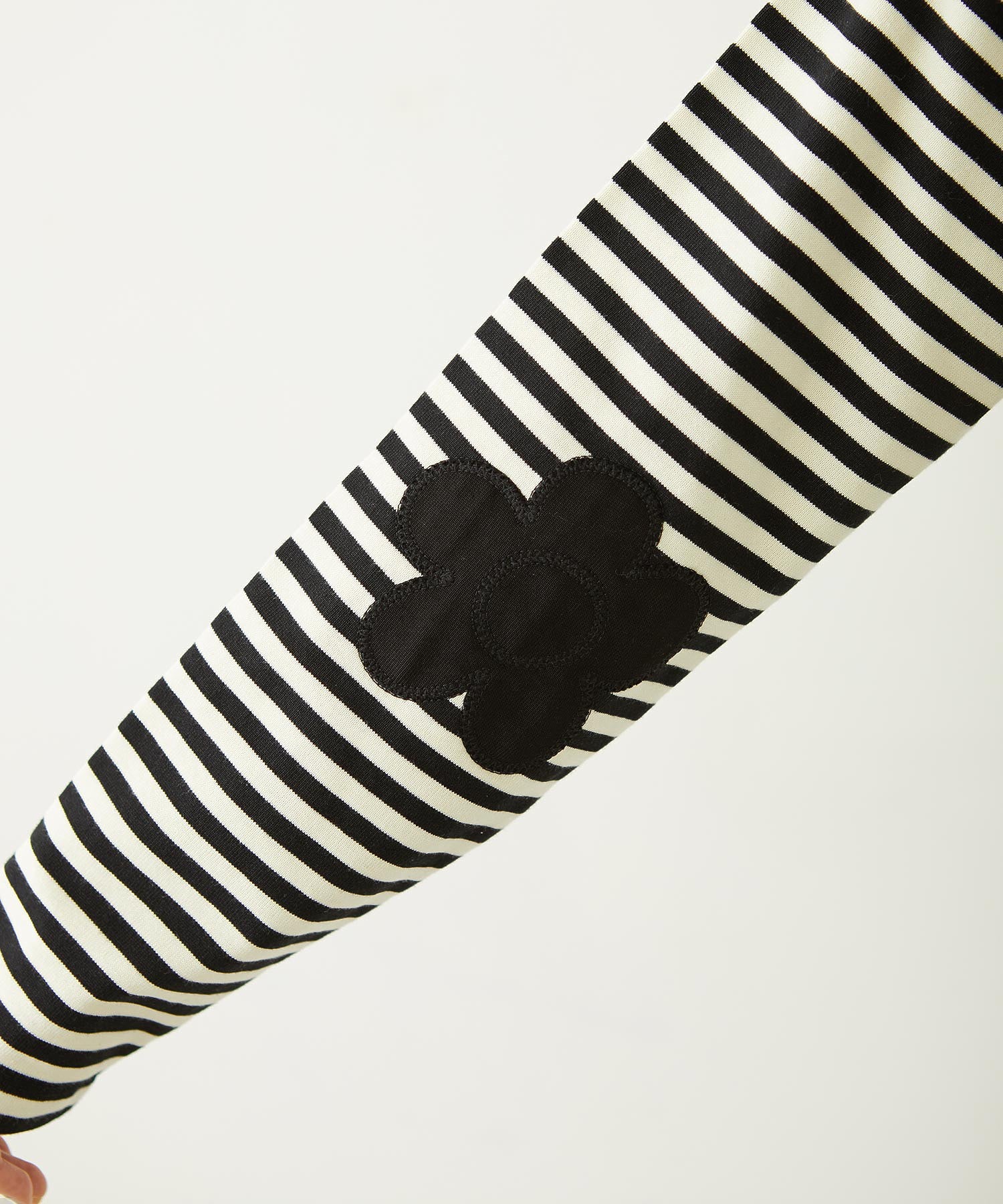 FLOWER ELBOW CARDIGAN