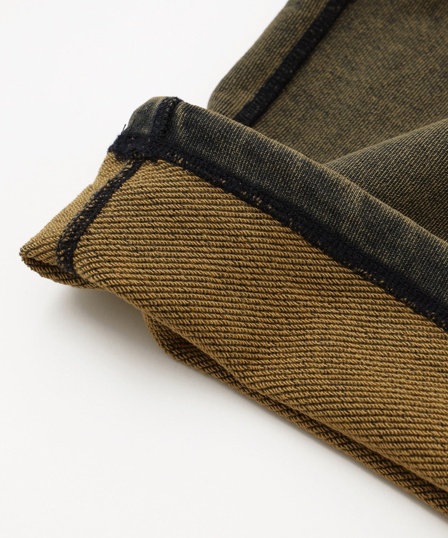 OVERDYED NUMBER PATCH CARGO SWEATPANTS