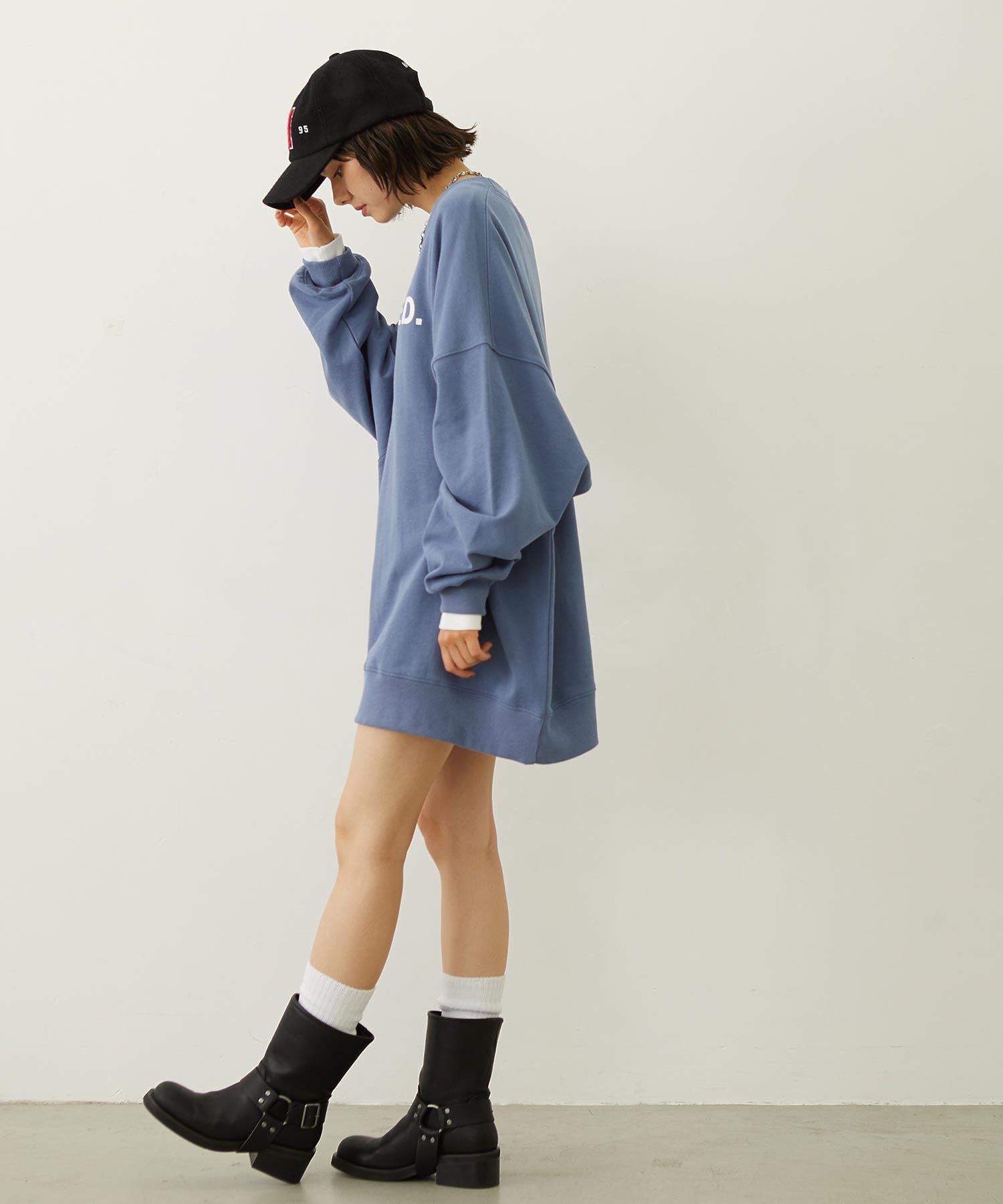 STENCIL AND BAR LOGO BIG SWEAT TOP