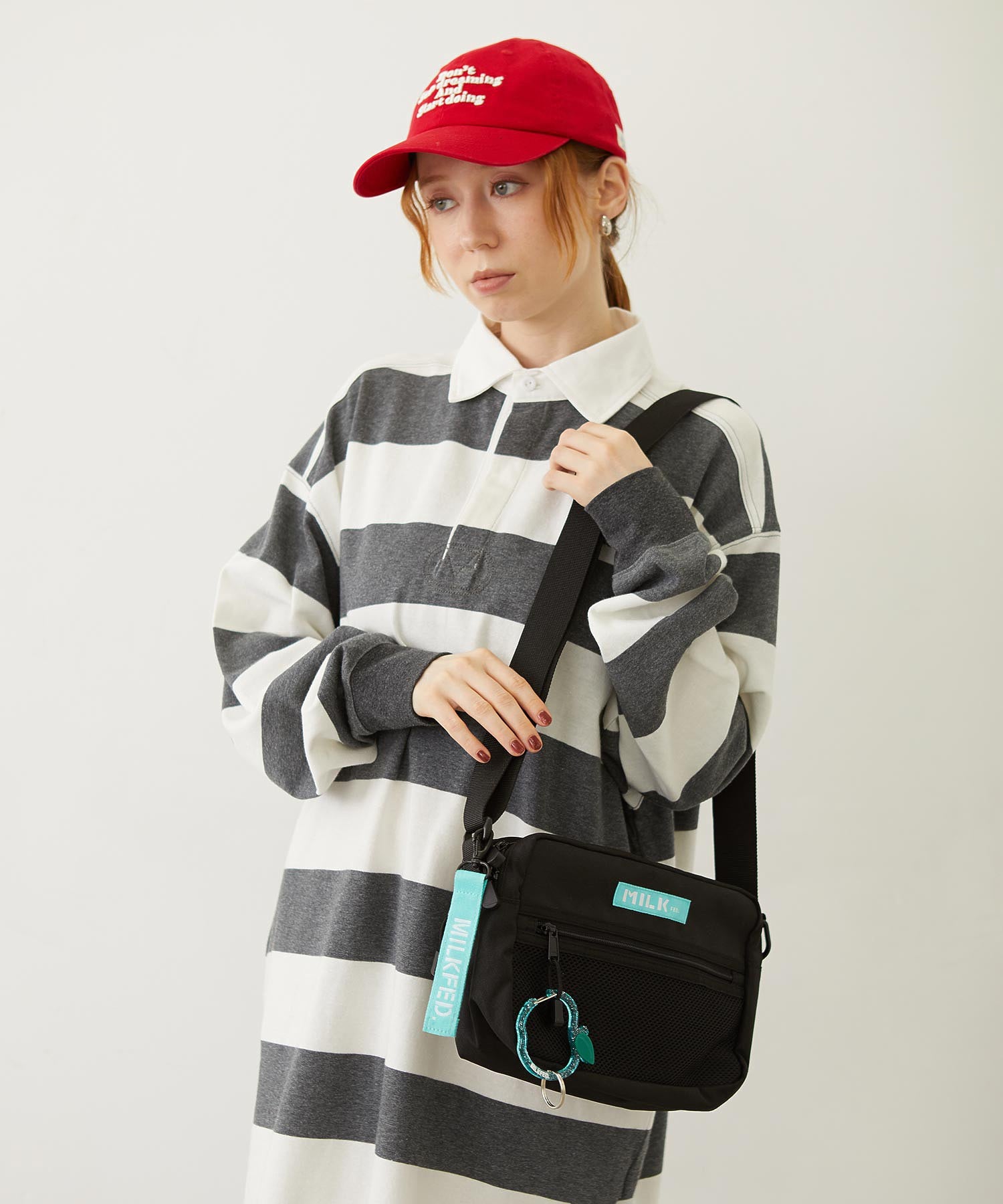 SHOULDER WIDE BAG MESH POCKET LtGREEN