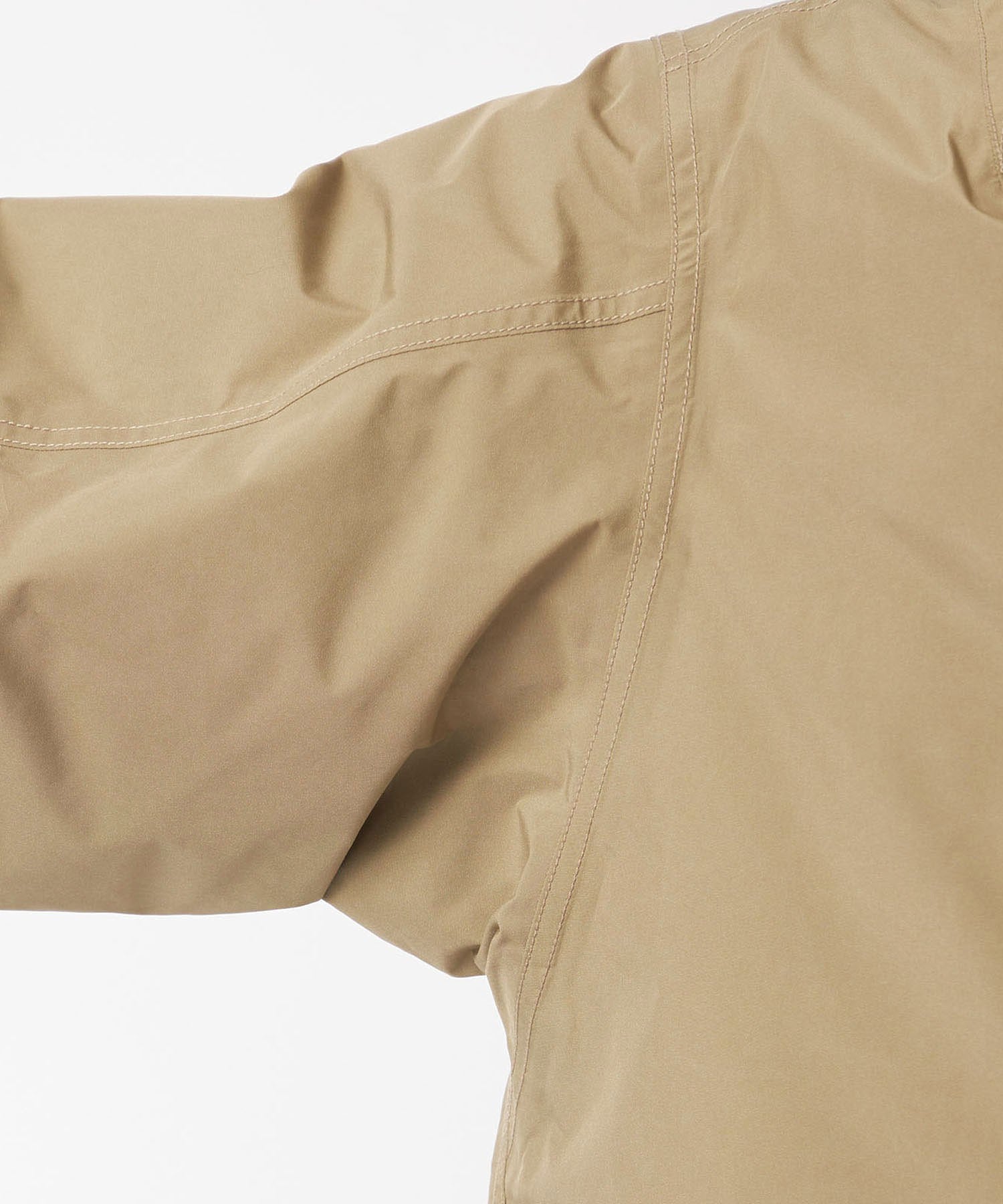 参考画像※当サイトにKhaki Beigeの展開はございません