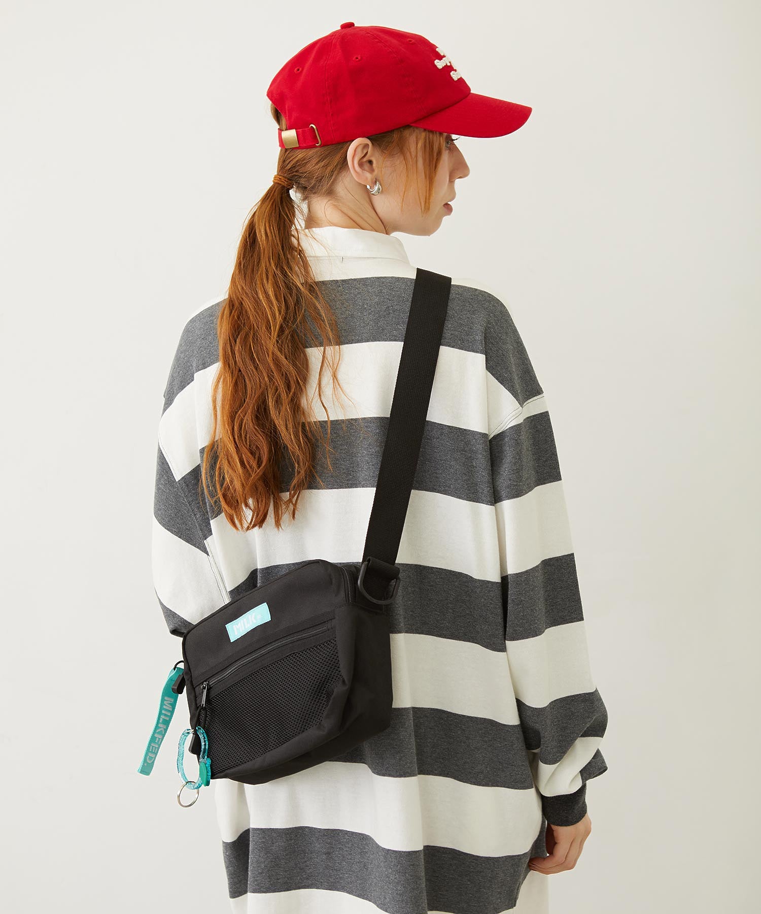 SHOULDER WIDE BAG MESH POCKET LtGREEN