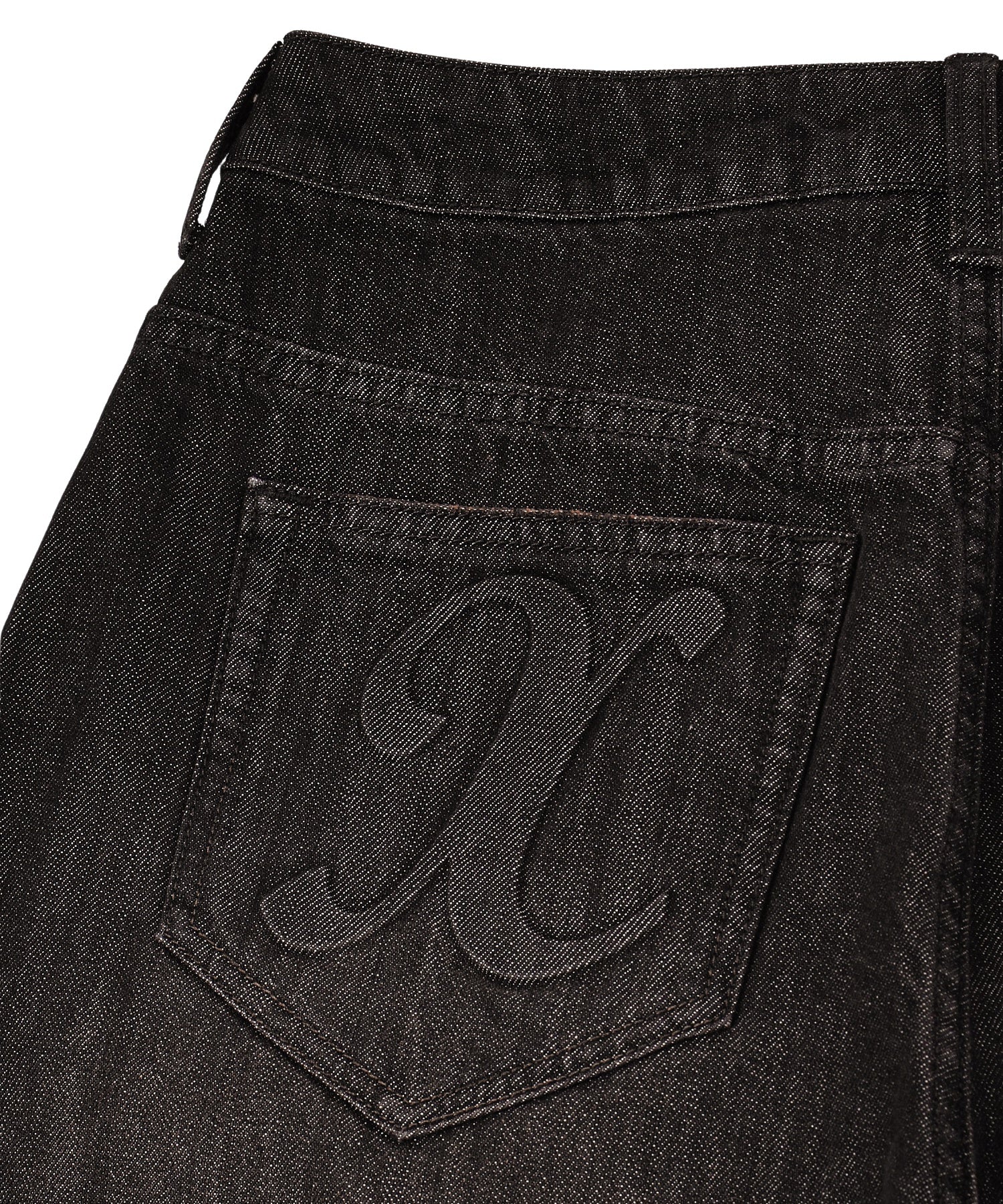 DISTRESSED BAGGY DENIM PANTS