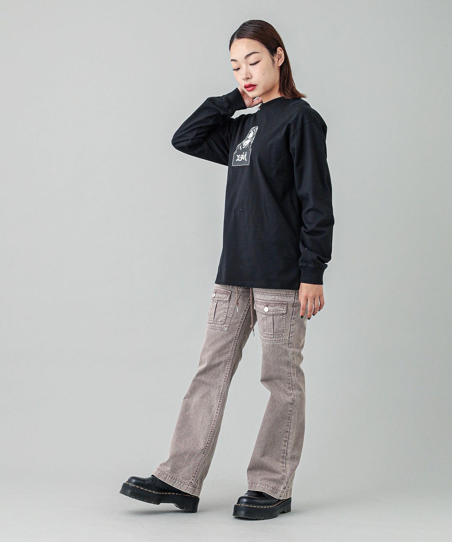 LOW RISE FLARE EASY PANTS