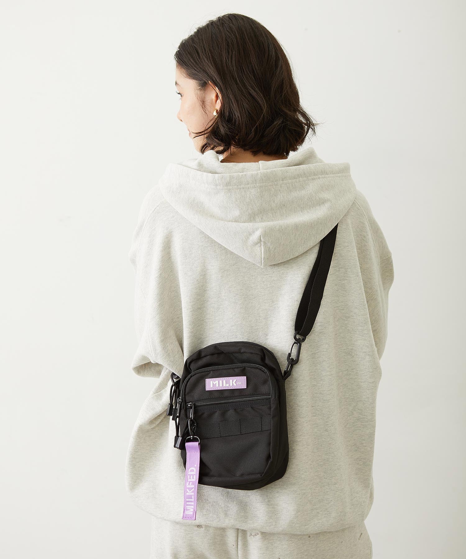 ACTIVE FRONT POCKET MOLLE SHOULDER BAG MILKFED.