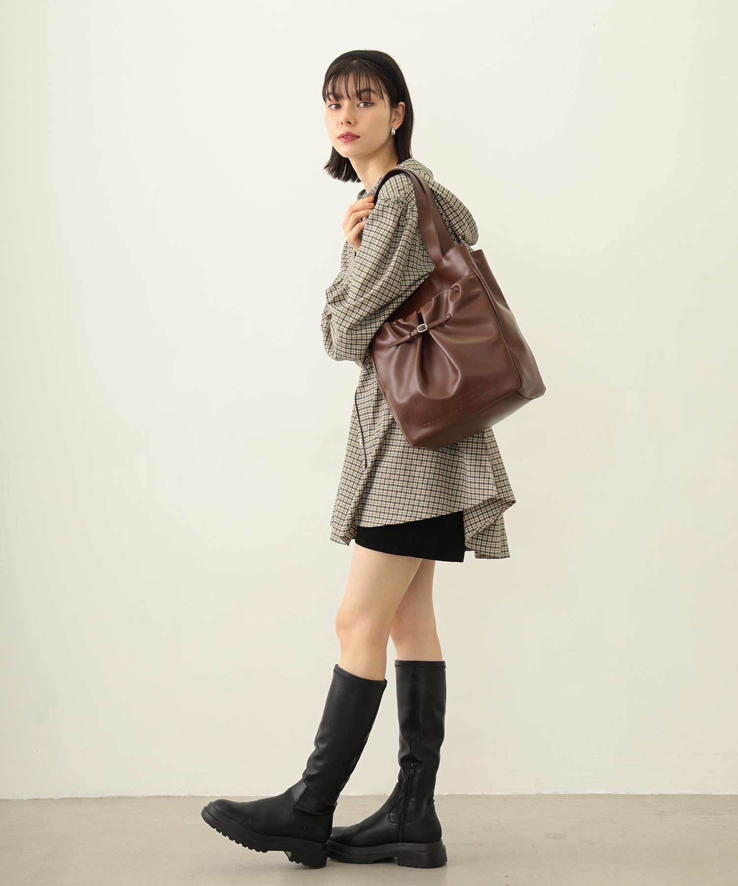 LOGO EMBOSS TOTO BAG