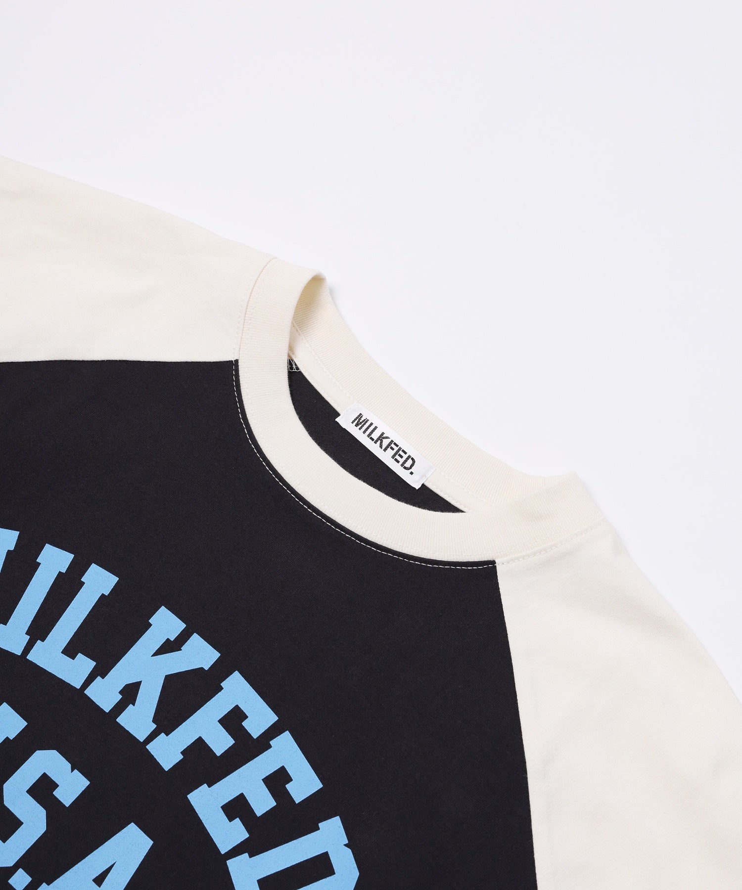 COLLEGE LOGO BIG S/S TOP