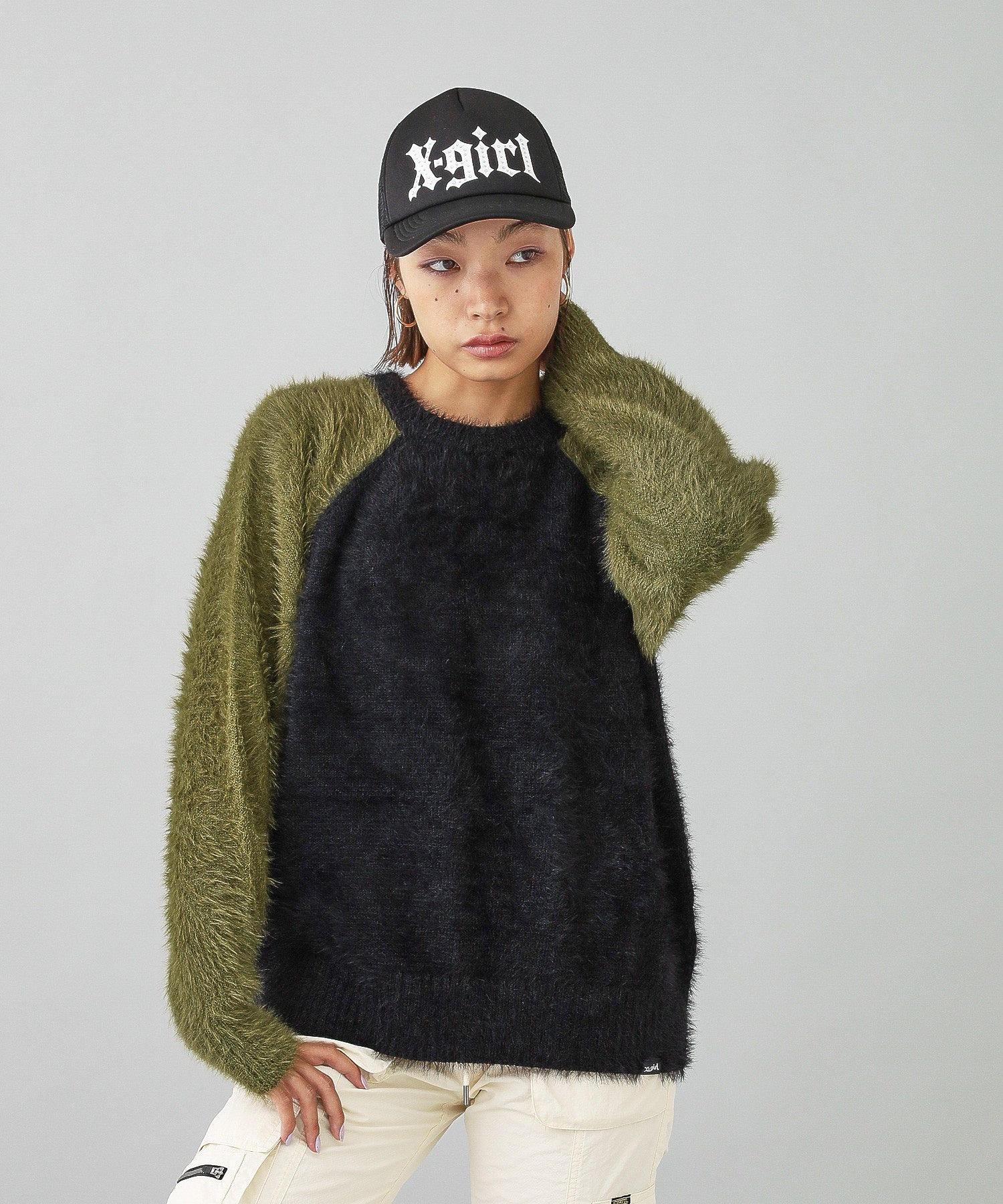 SHAGGY KNIT RAGLAN SLEEVE TOP