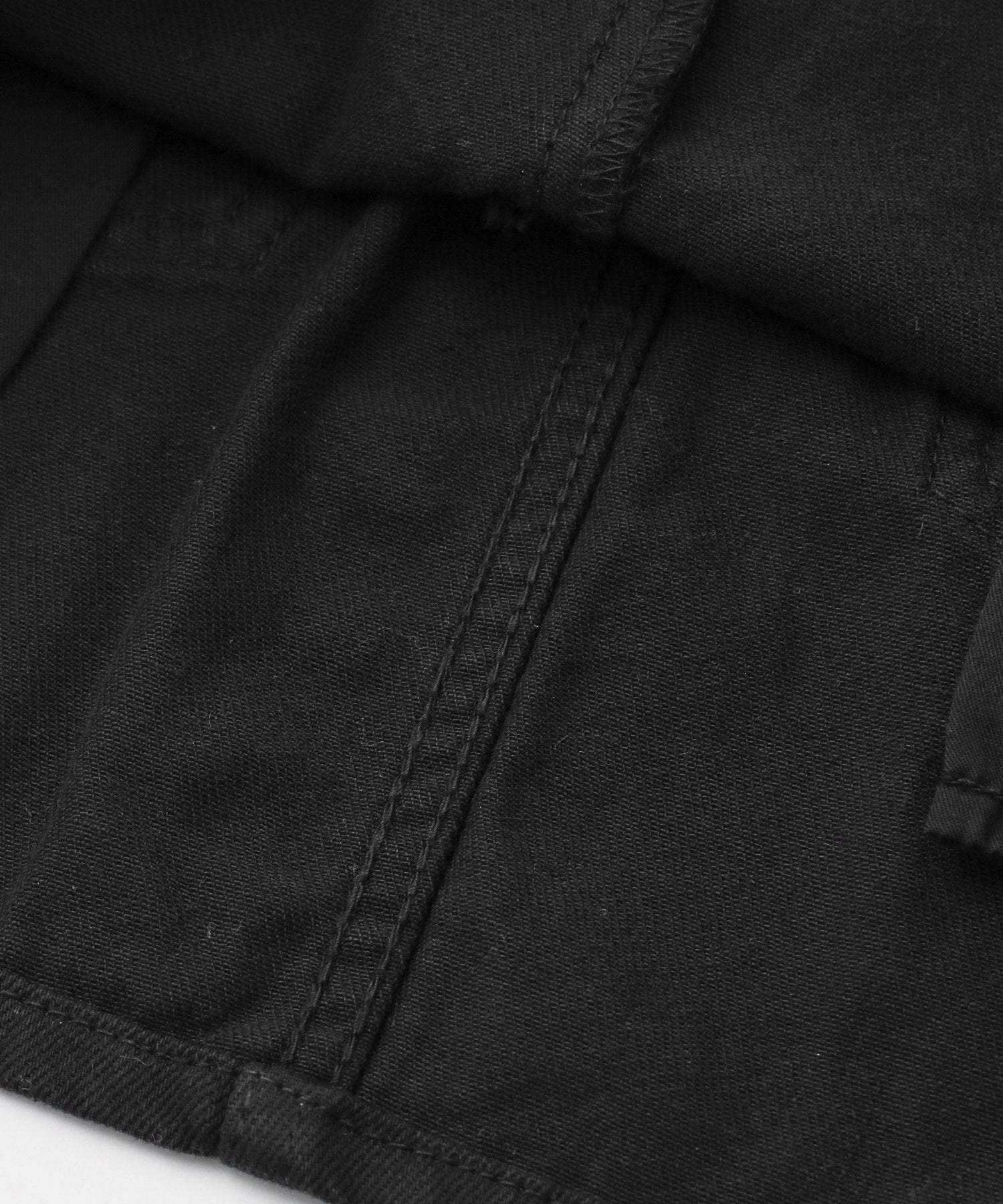 FLAP POCKET MINI SKIRT