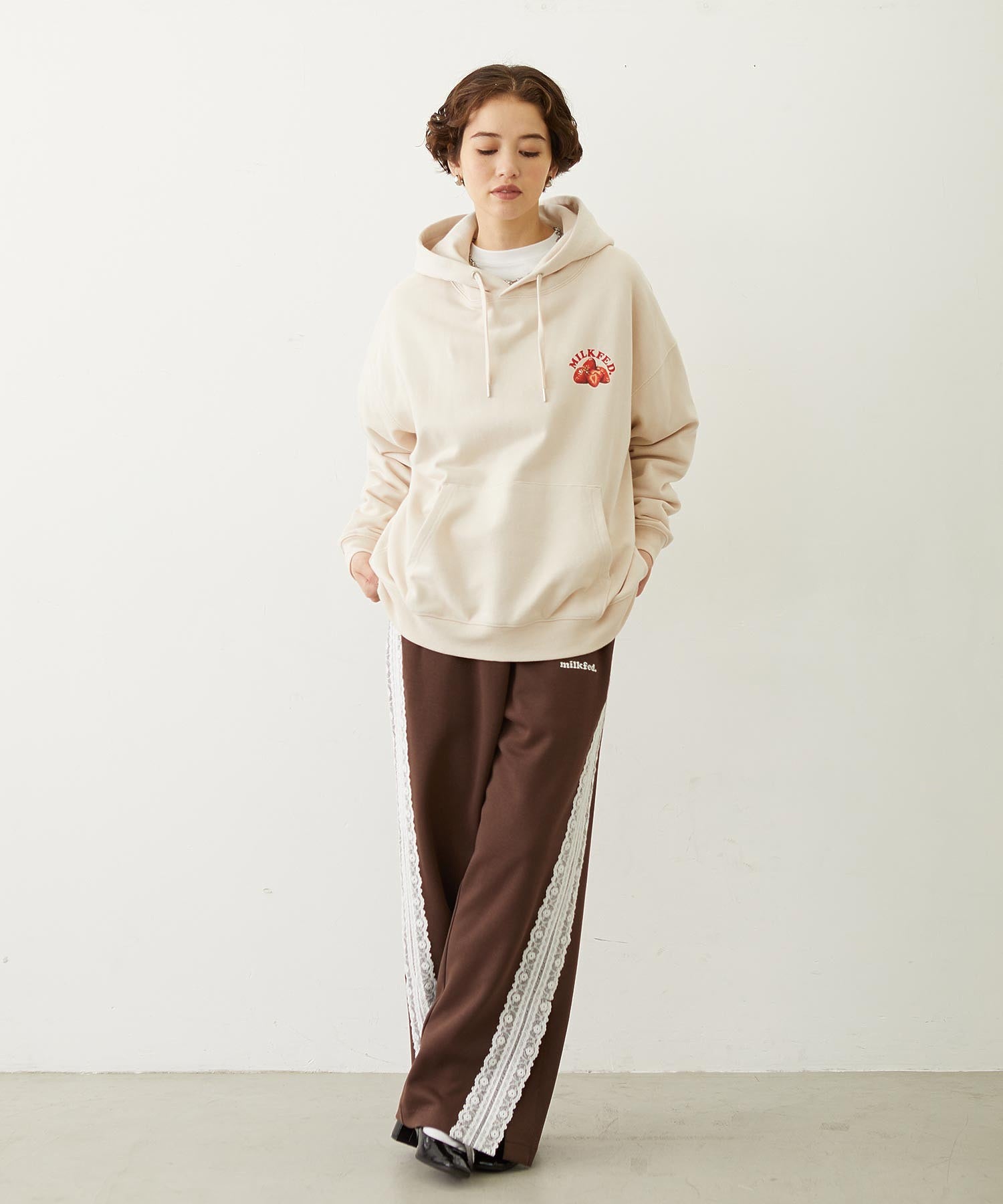 LACE LINE PANTS