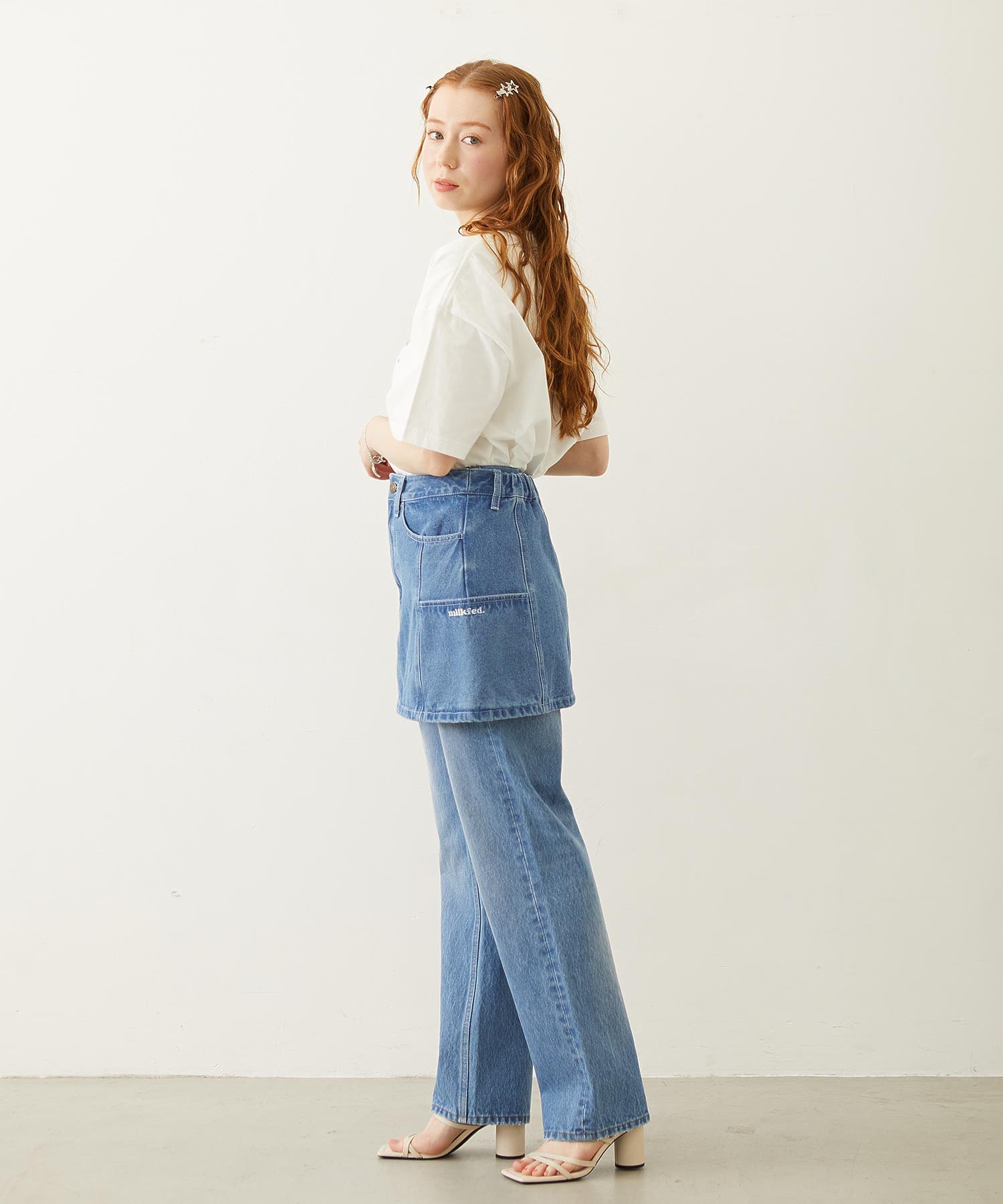 PANELED POCKET DENIM MINI SKIRT