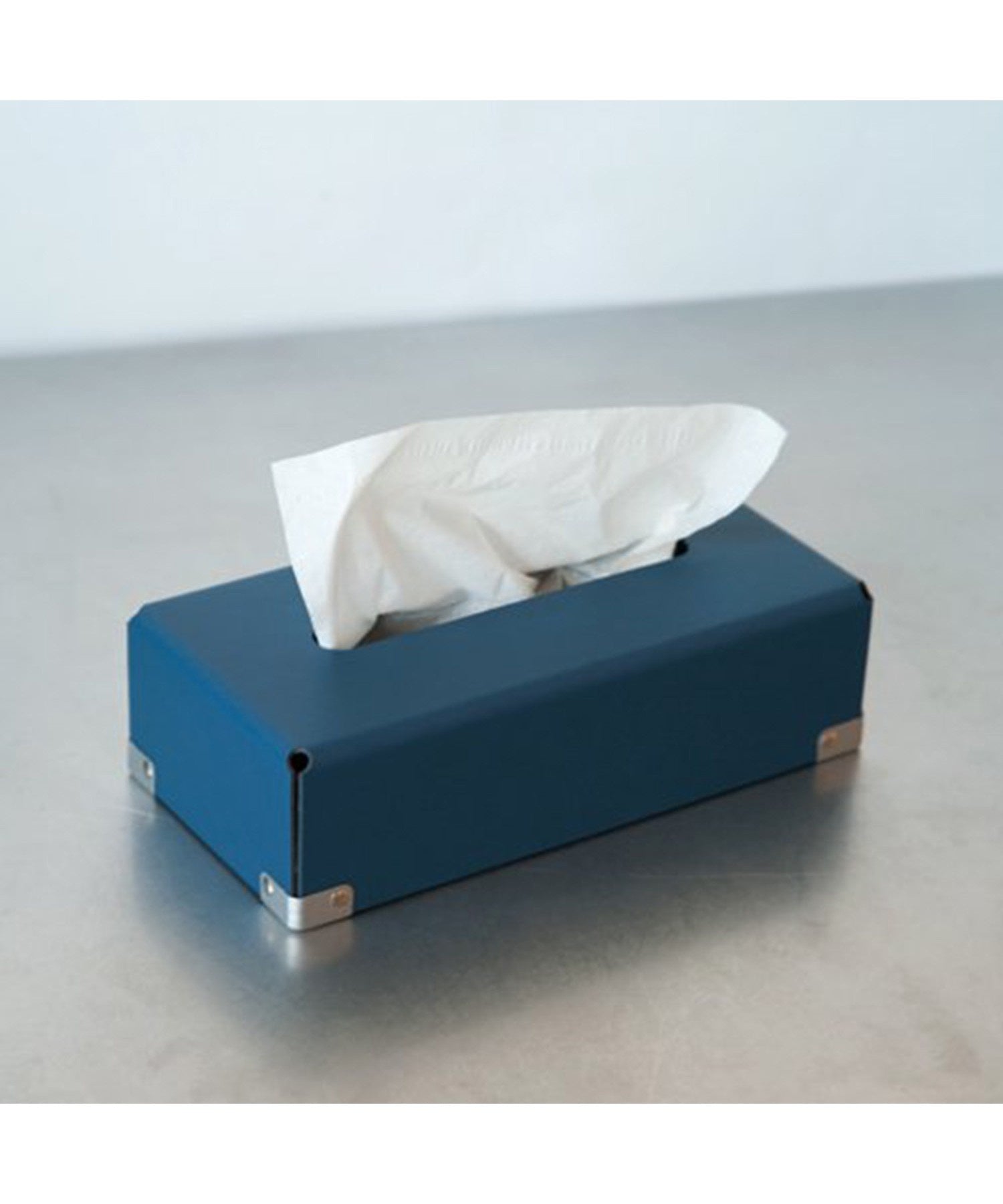 concrete craft BENT TISSUE BOX