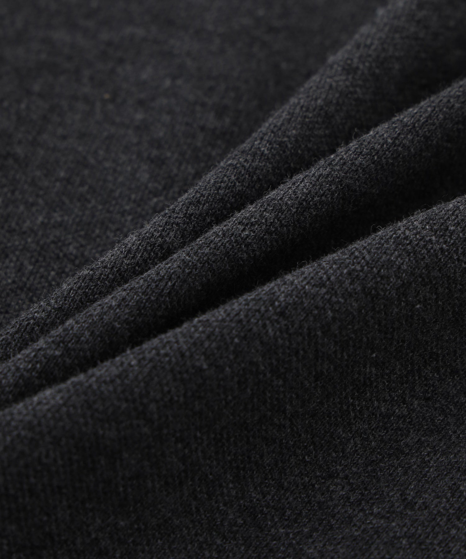 EMBLEM EMBROIDERED POLO SHIRT