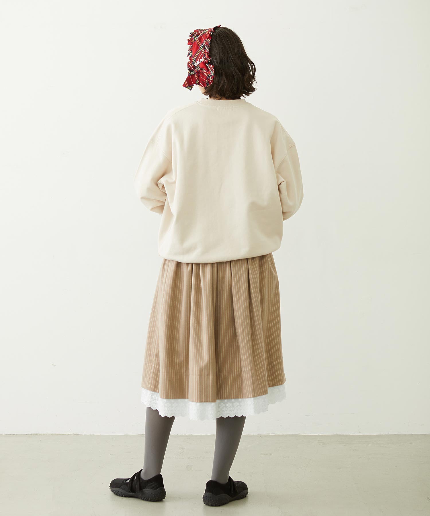 FRILLED TARTAN EARMUFFS