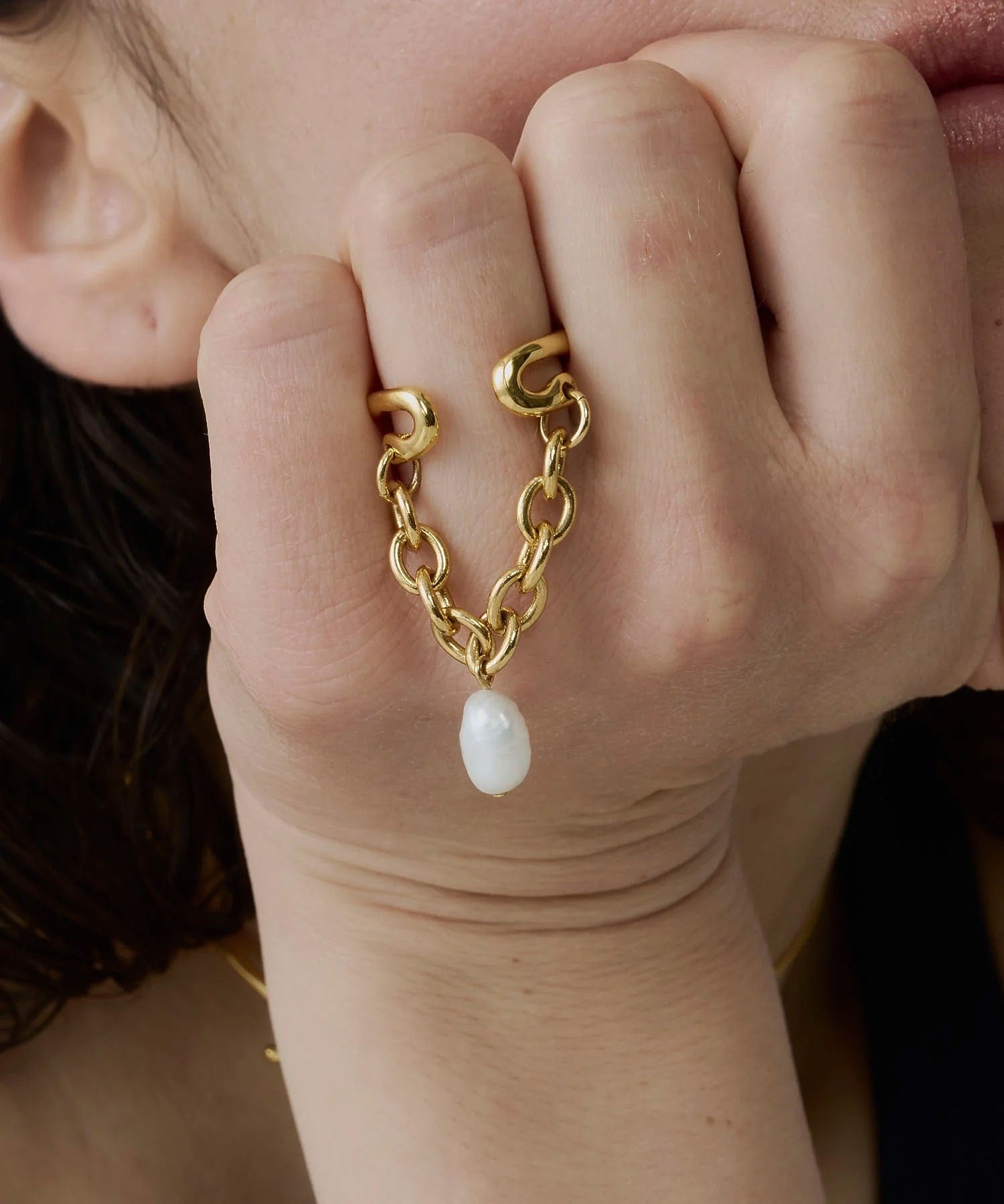 loni/IVY PEARL CHAIN RING