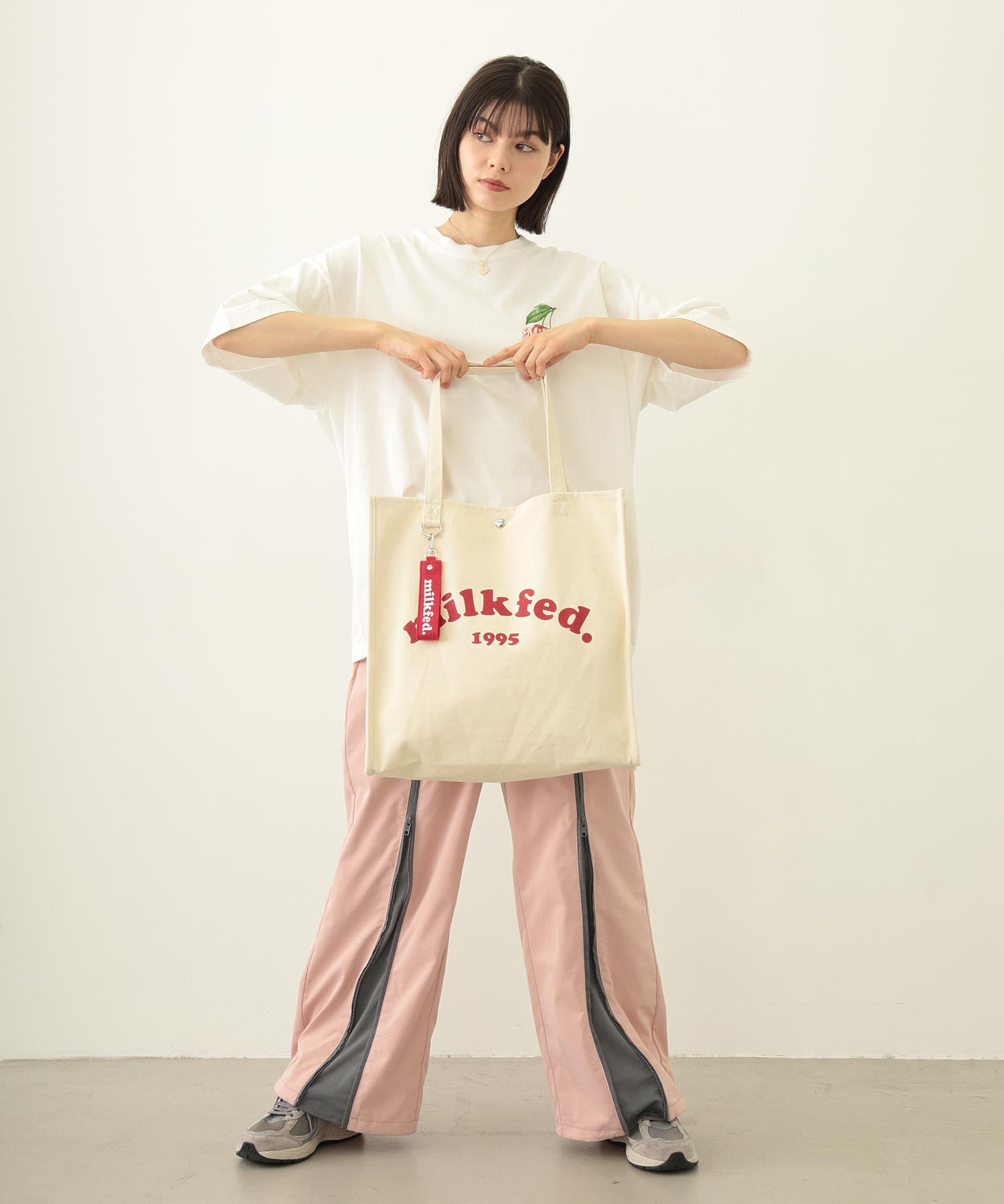 PIPING SQUARE TOTE COOPER LOGO MILKFED.