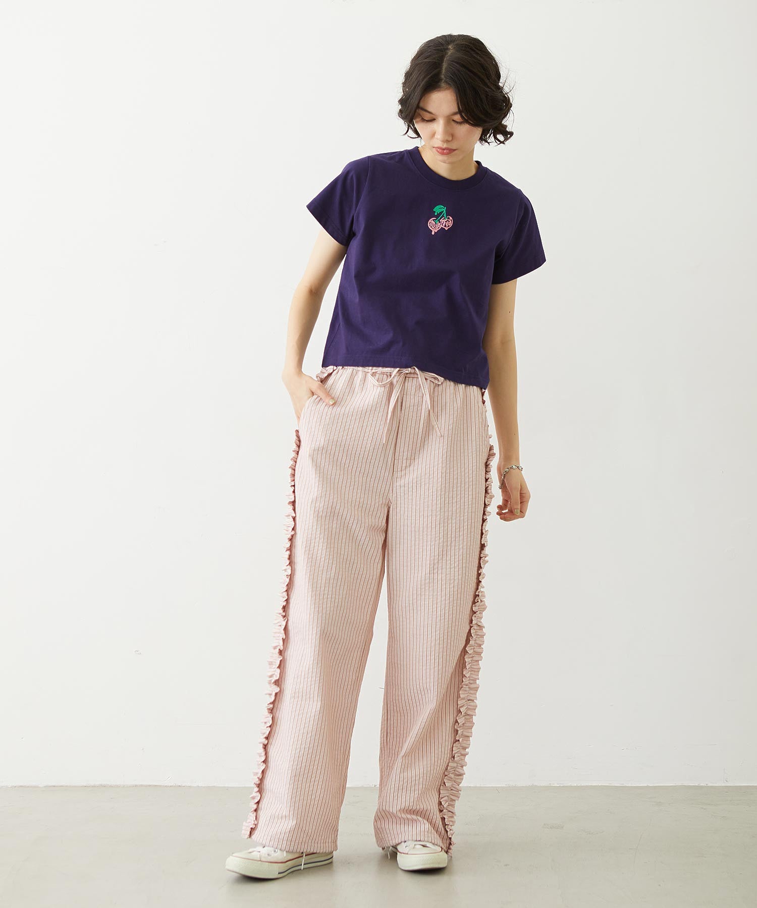 STRIPED RUFFLE PANTS