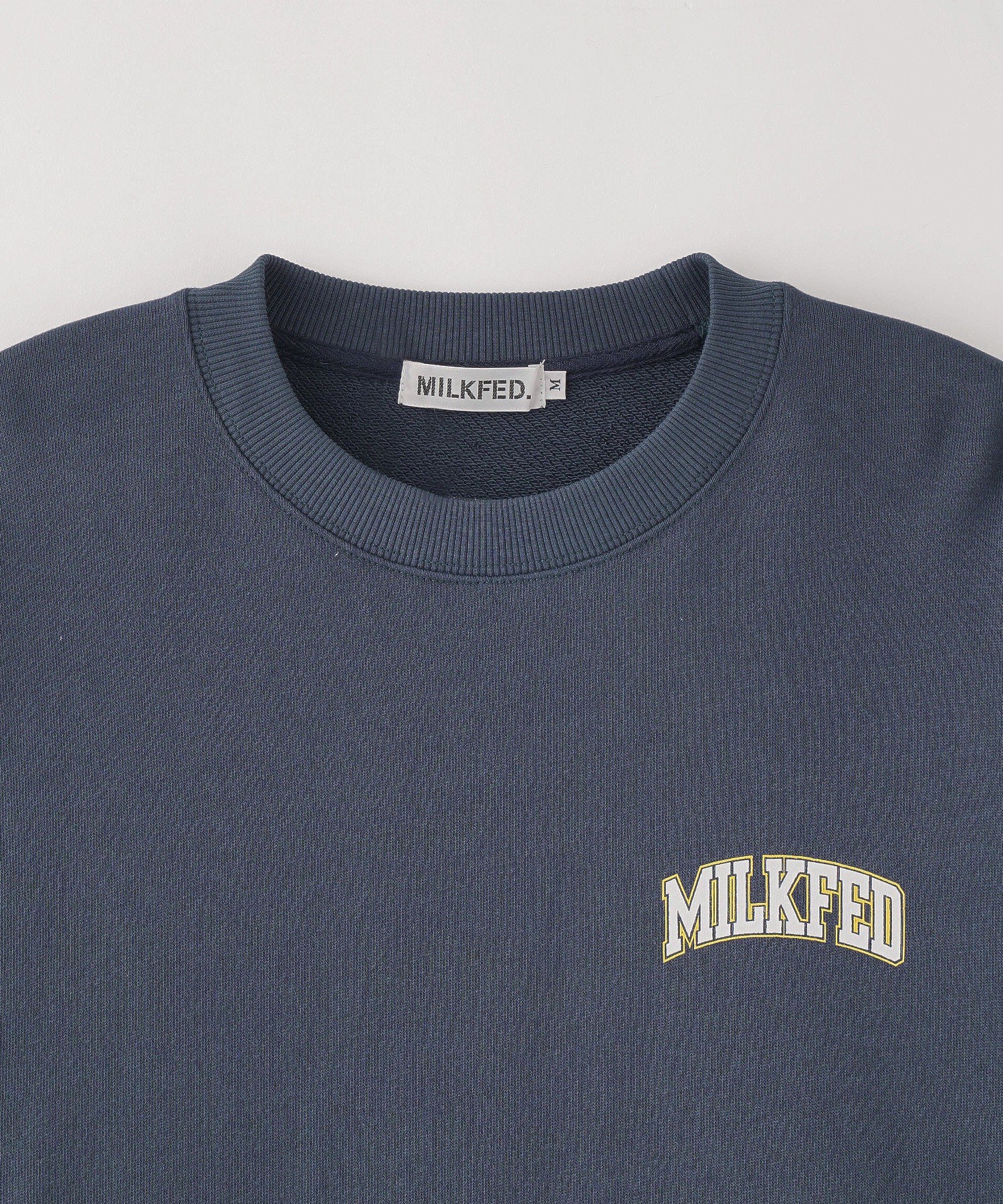 COLLEGE LOGO SWEAT TOP