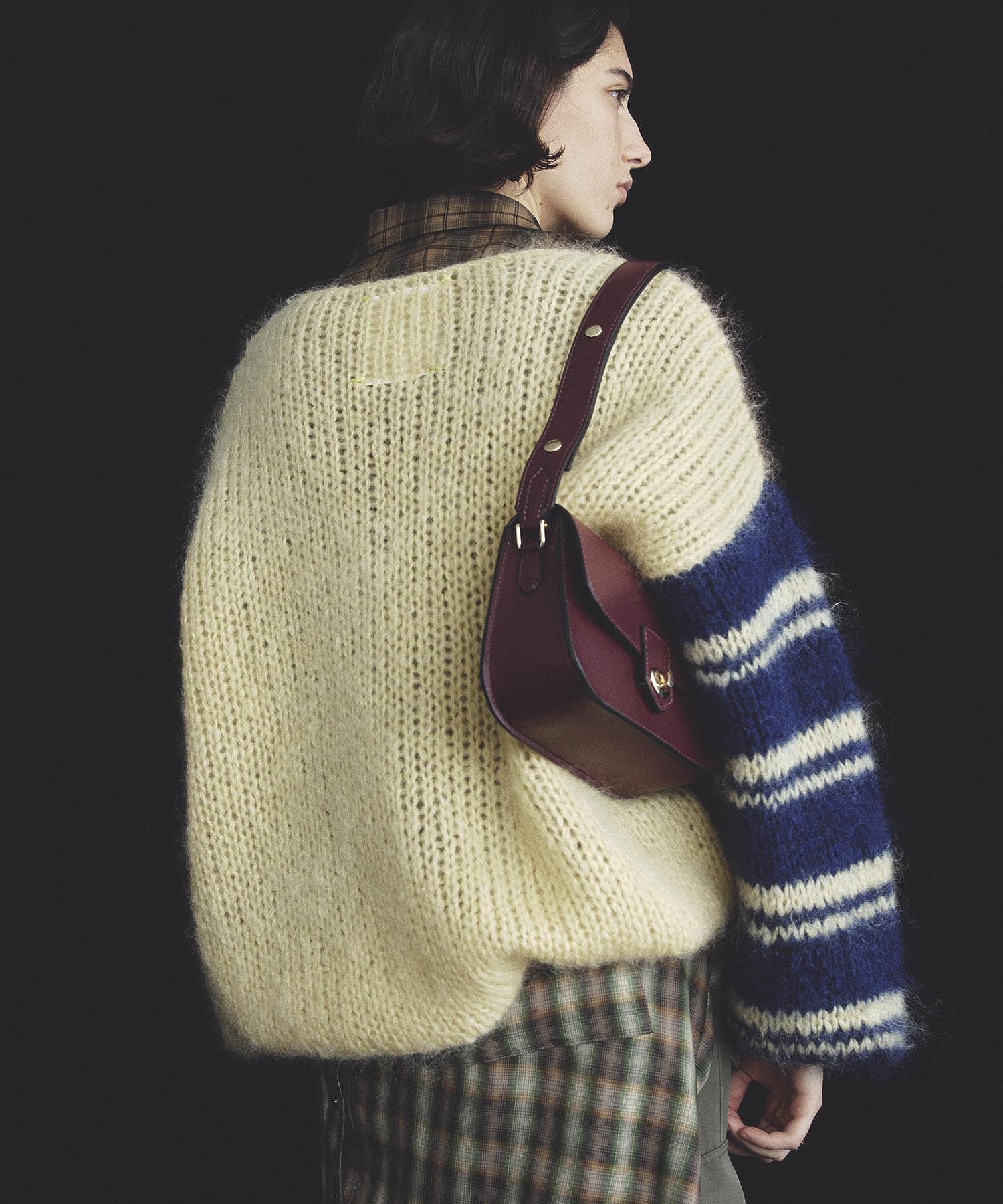 mici/CHUNKY SWEATER