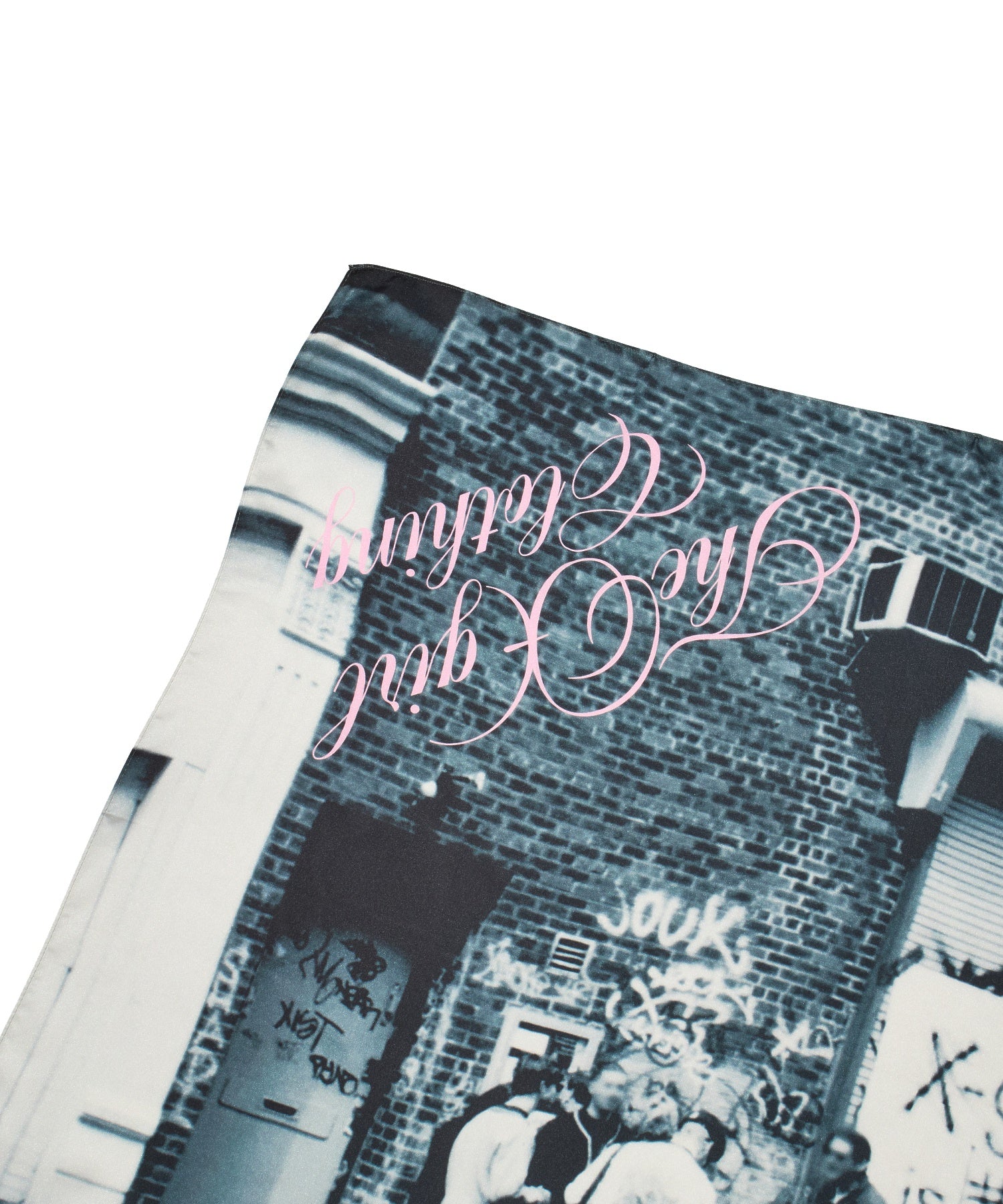 SCRIPT LOGO SCARF