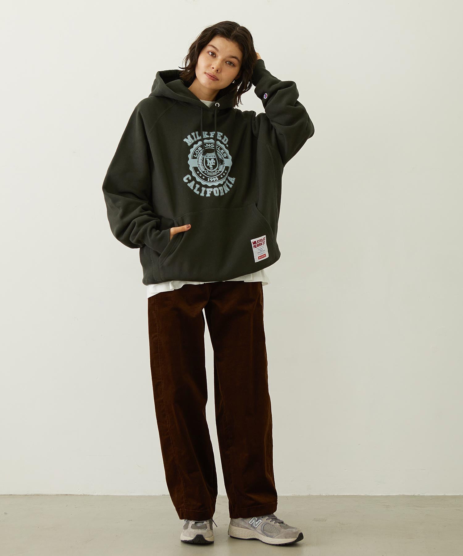 MILKFED. × CHAMPION COLLEGE LOGO SWEAT HOODIE