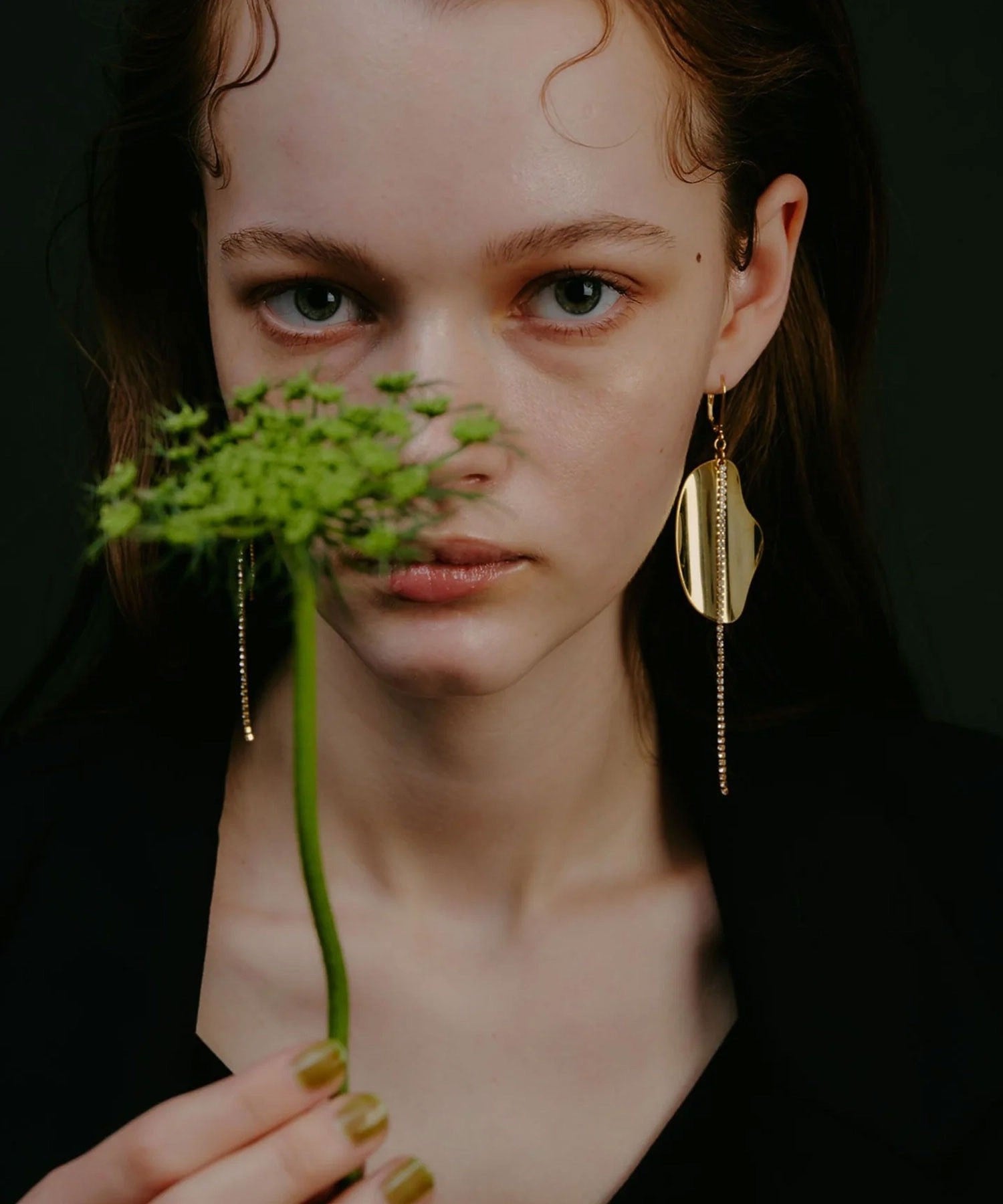 loni/LEAF BIJOU ASYMMETRY PIERCE