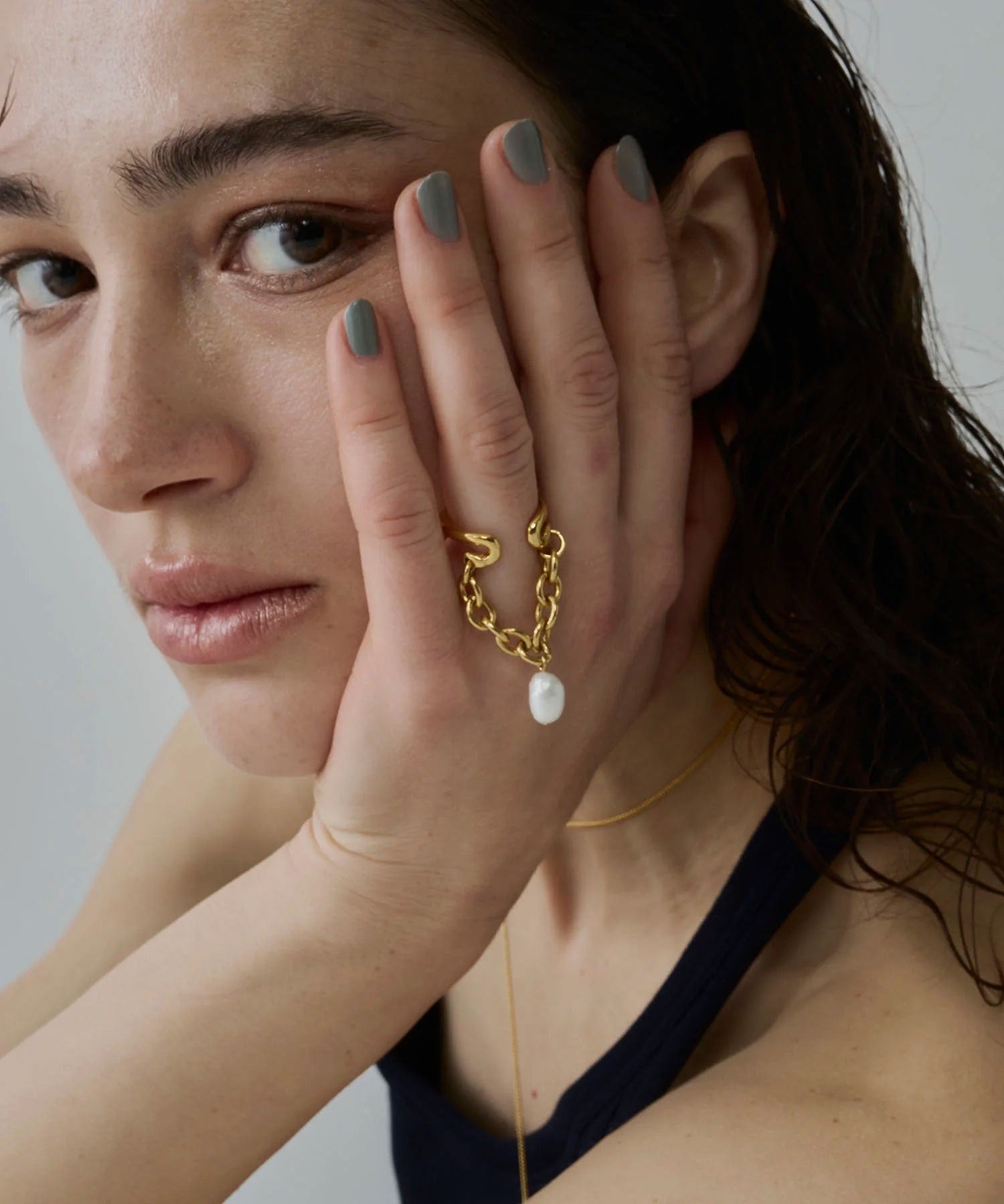 loni/IVY PEARL CHAIN RING