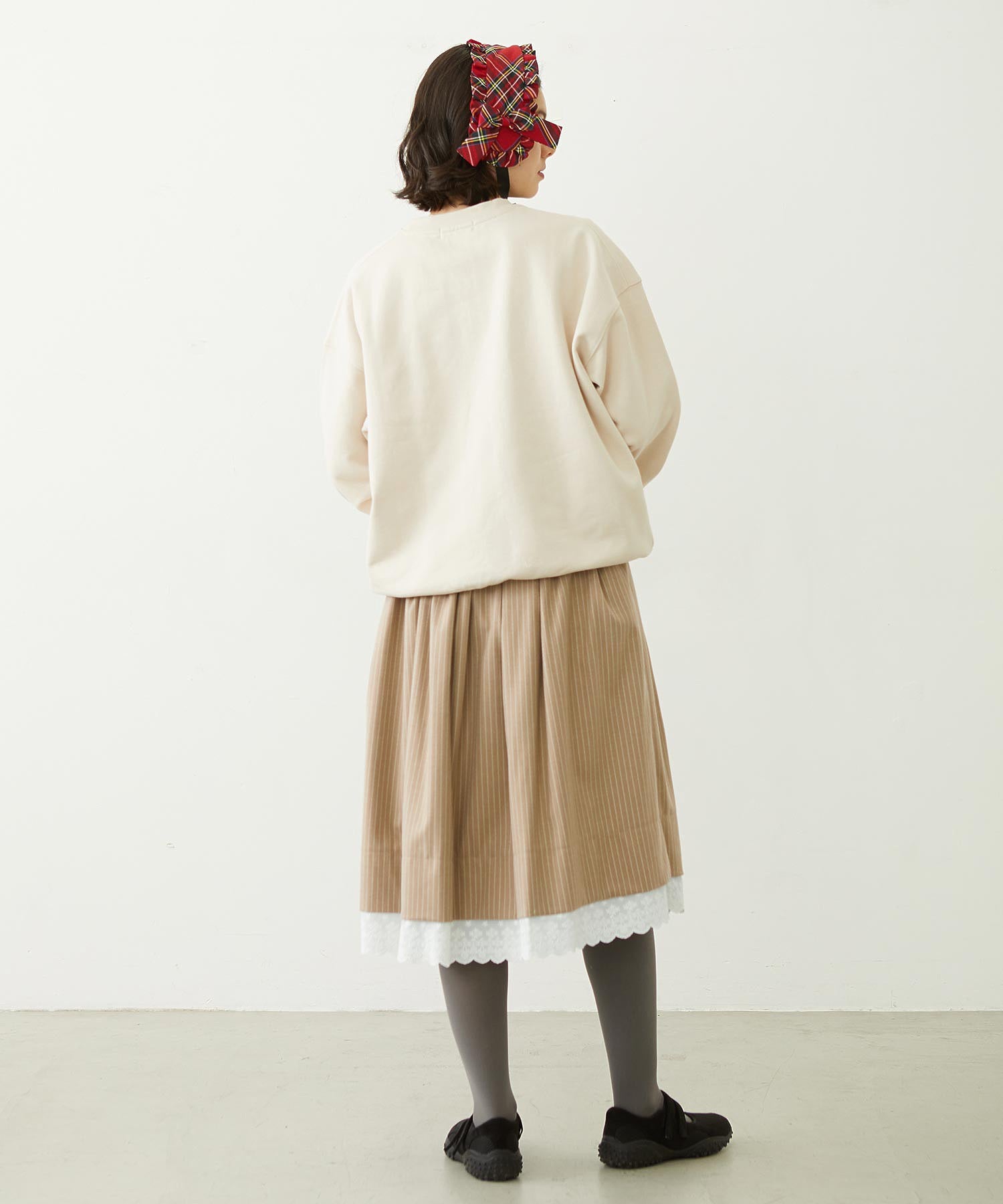 FRILLED TARTAN EARMUFFS
