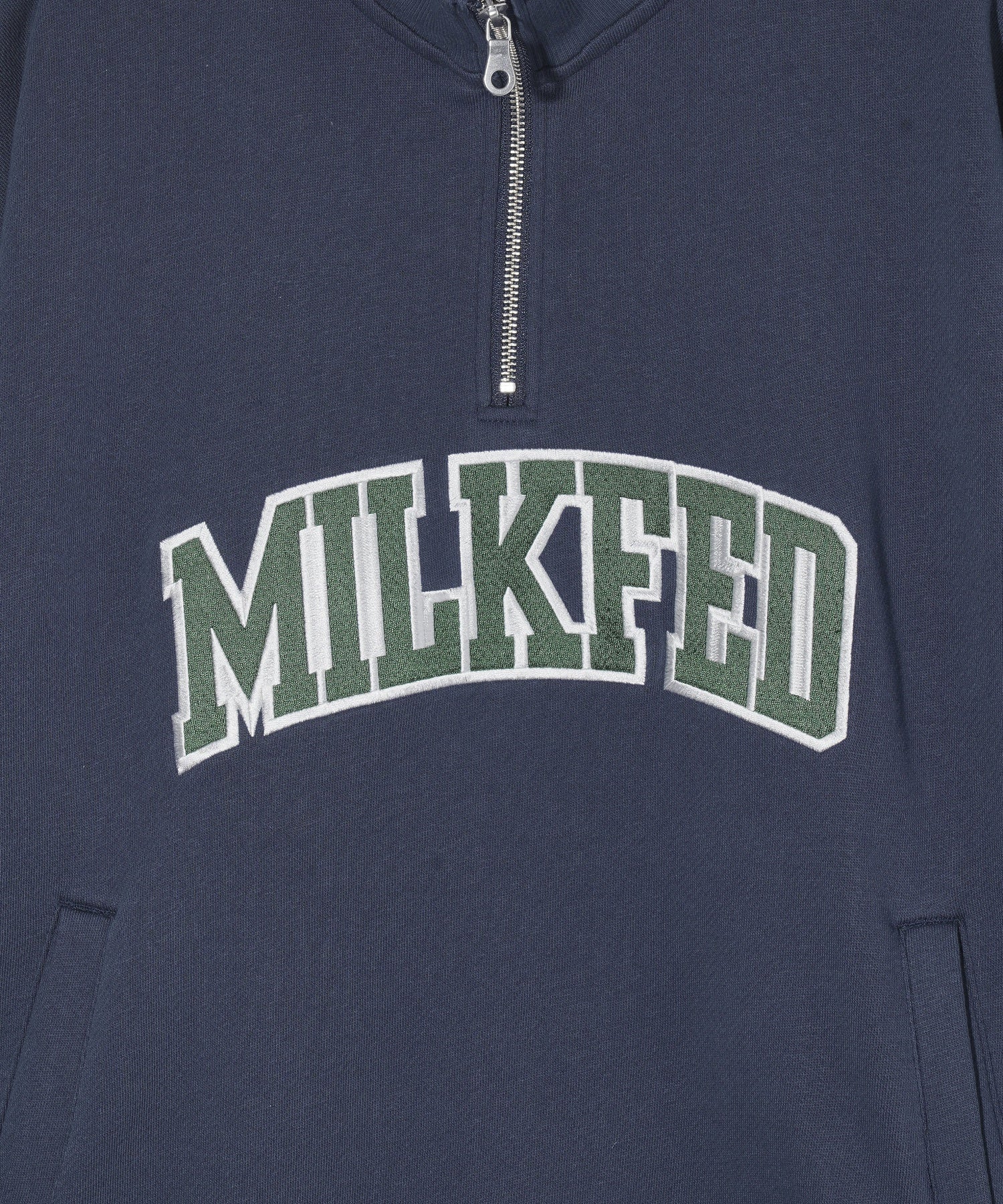 COLLEGE LOGO HALF ZIP TOP