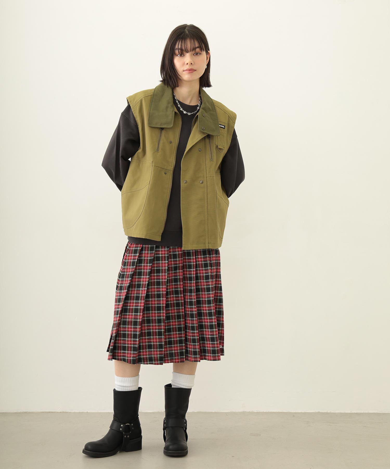 PLEATED PLAID SKIRT