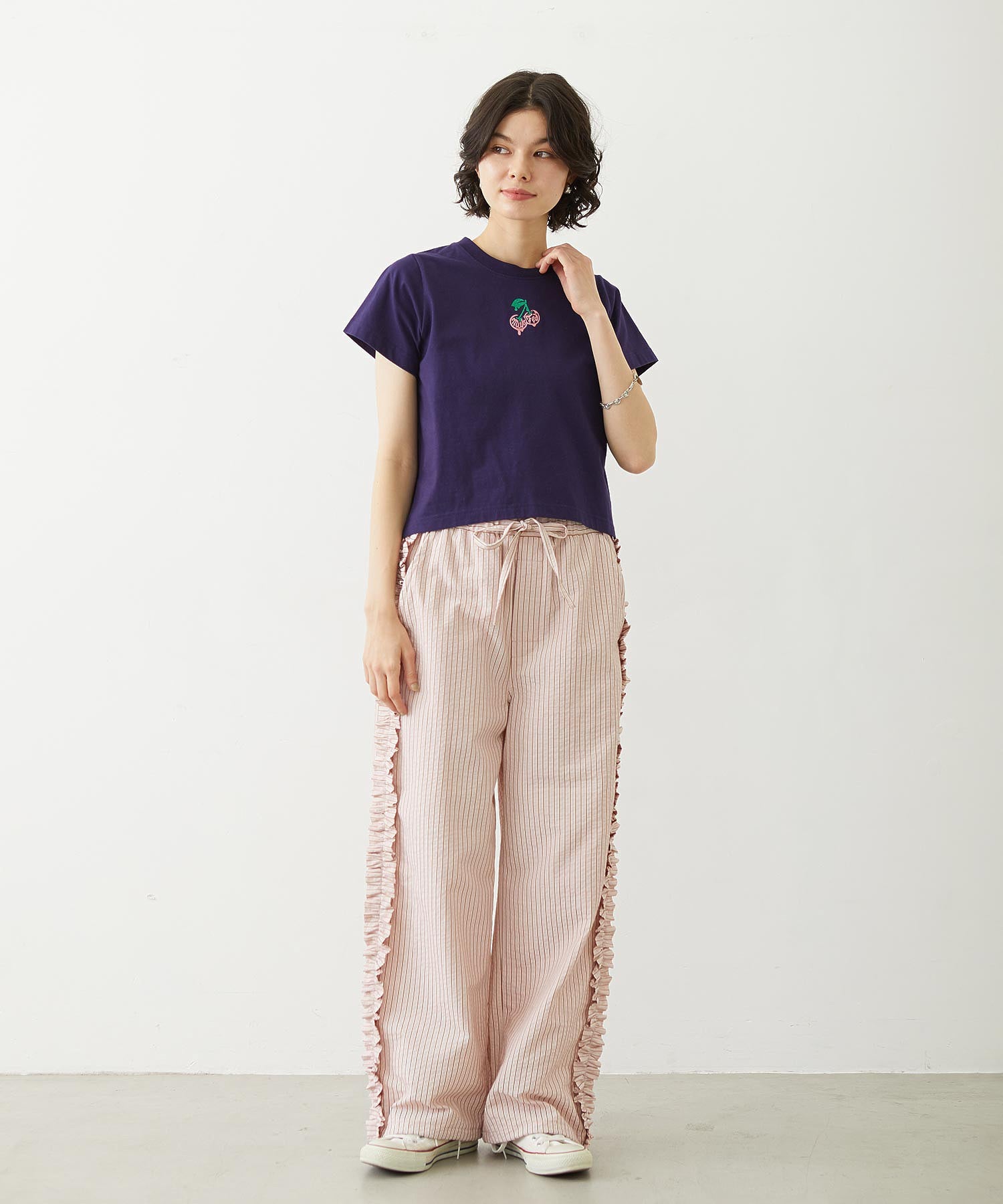 STRIPED RUFFLE PANTS