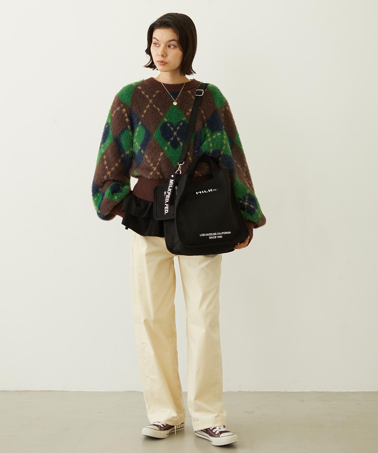 EMBROIDERED BAR SHOULDER BAG W/STRAP MILKFED.