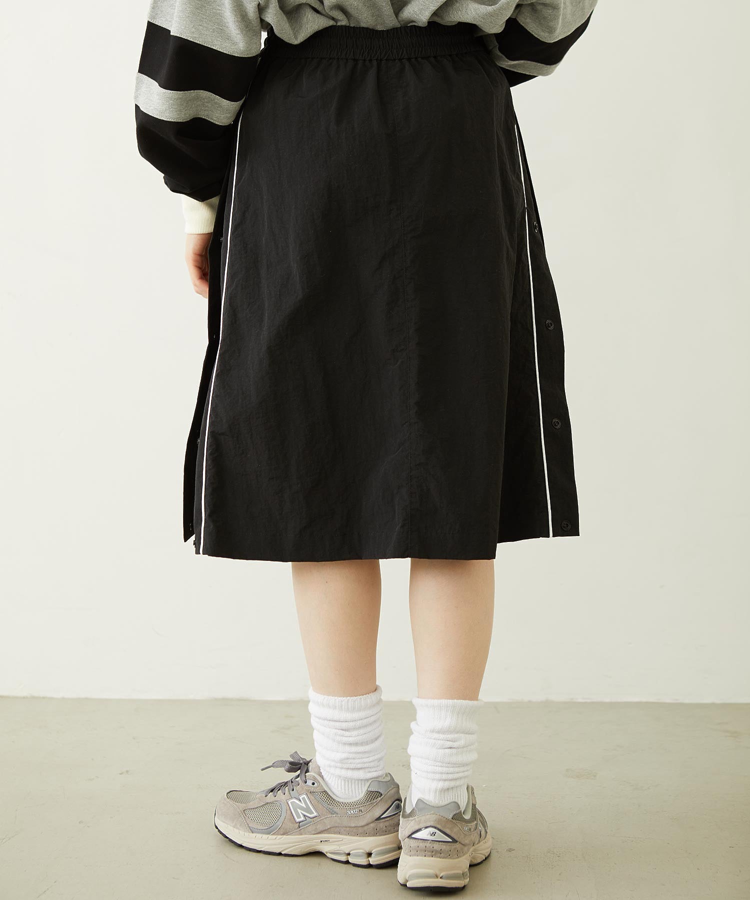 CUTOUT LOGO TRACK SKIRT