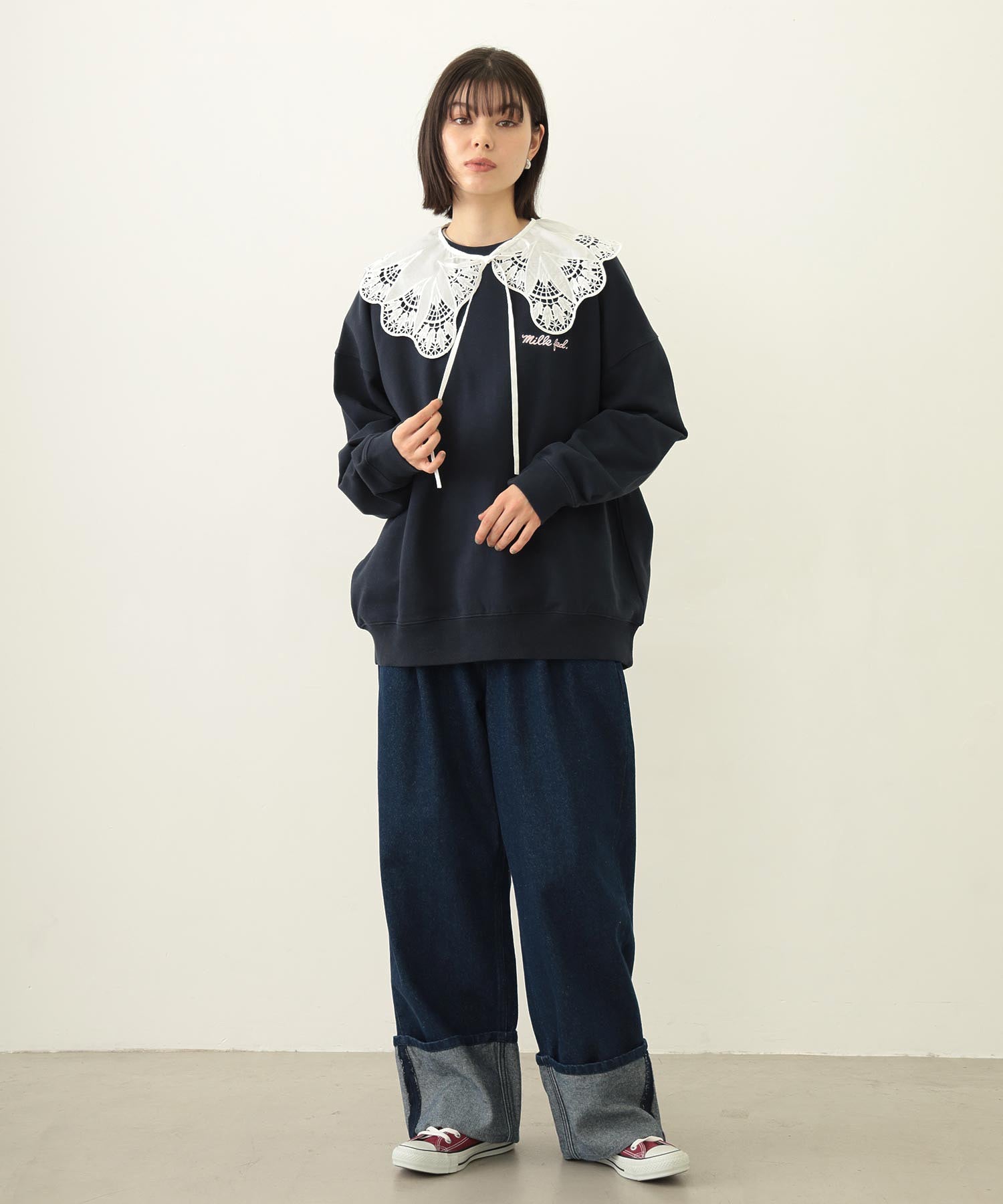 ICING LOGO WIDE CREW SWEAT TOP