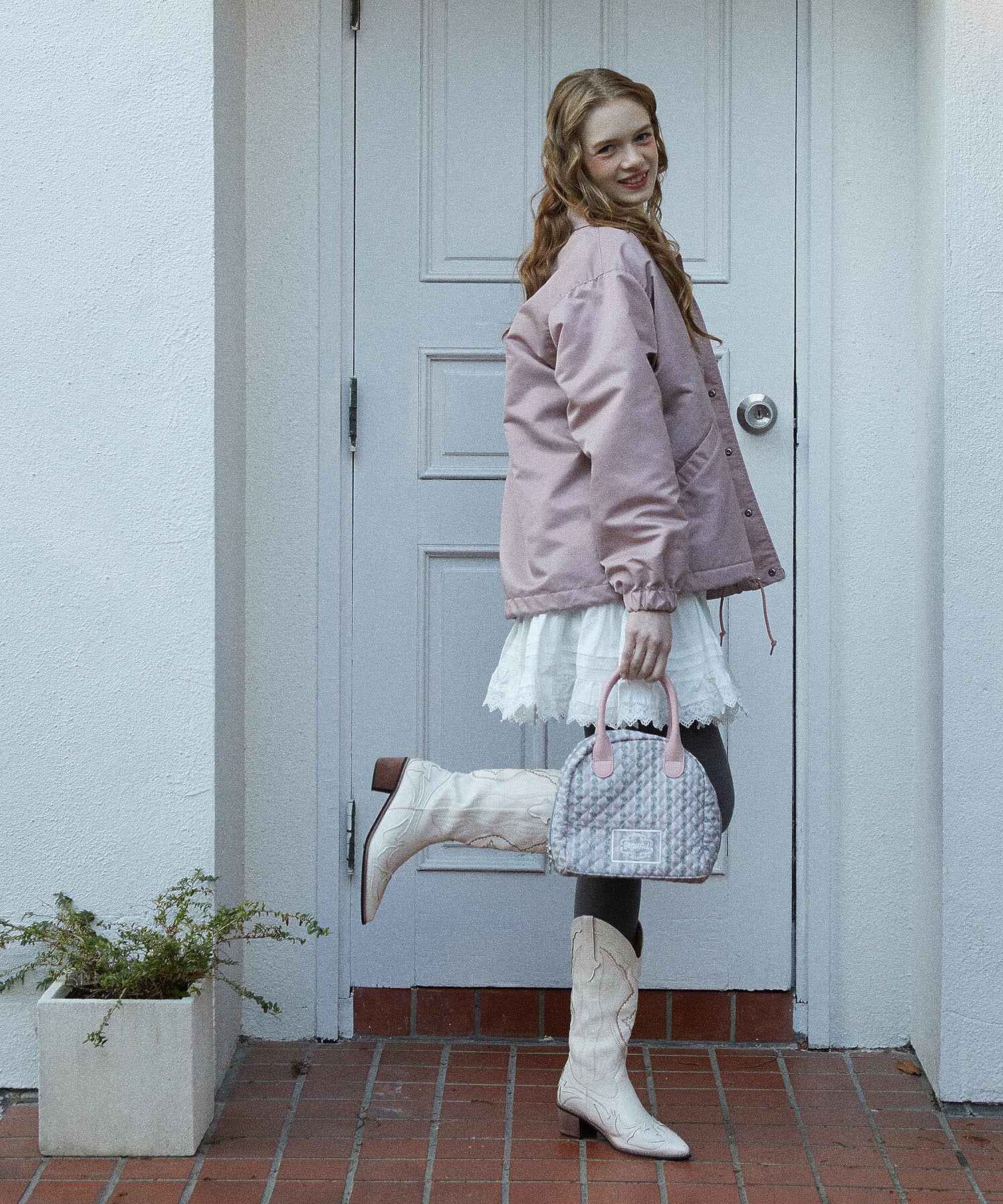 STRIPED FLOWER QUILTED BAG