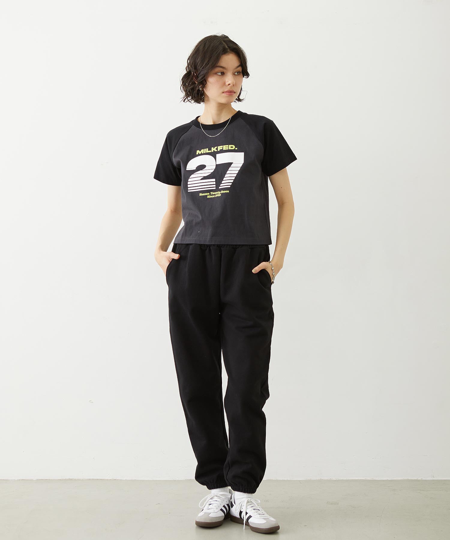 HEART POCKET SWEATPANTS