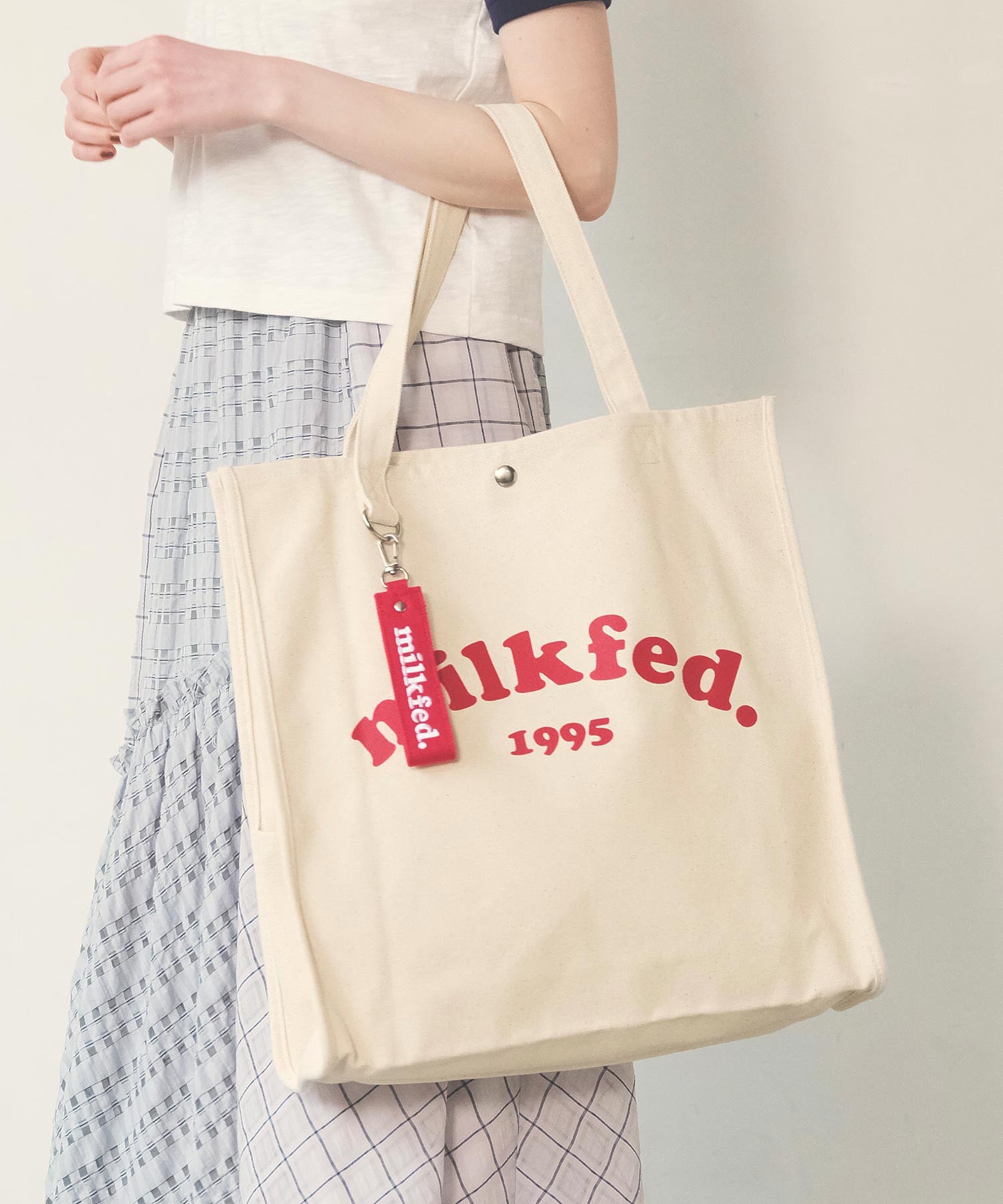 PIPING SQUARE TOTE COOPER LOGO MILKFED.
