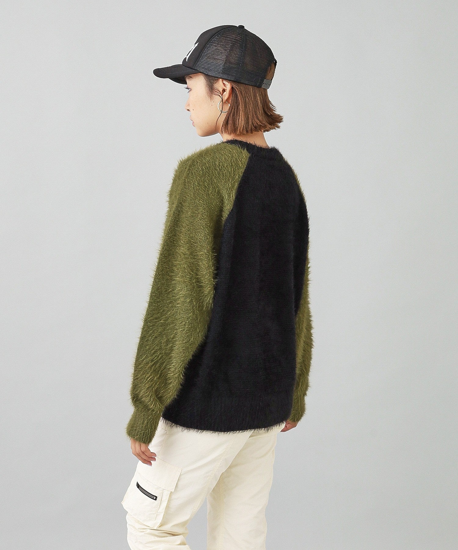 SHAGGY KNIT RAGLAN SLEEVE TOP